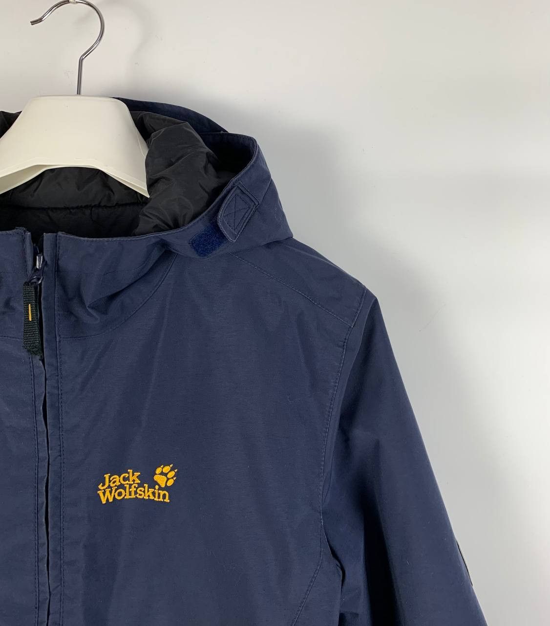 Jack Wolfskin Jack Wolfskins light jacket 164 kids Size US XS / EU 42 / 0 - 2 Thumbnail