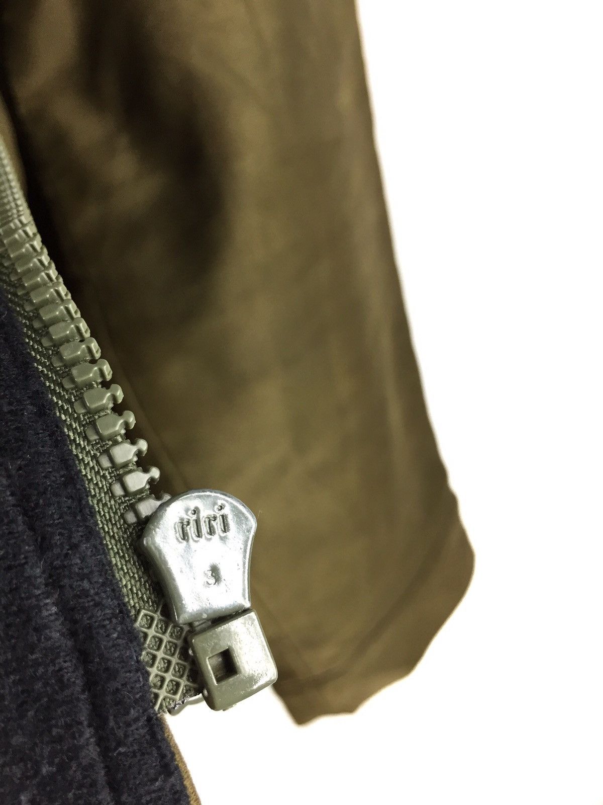 A.P.C. VINTAGE A.P.C HOODIE RIRI ZIPPER MOLESKINE JACKET (size 1) Size US M / EU 48-50 / 2 - 17 Thumbnail