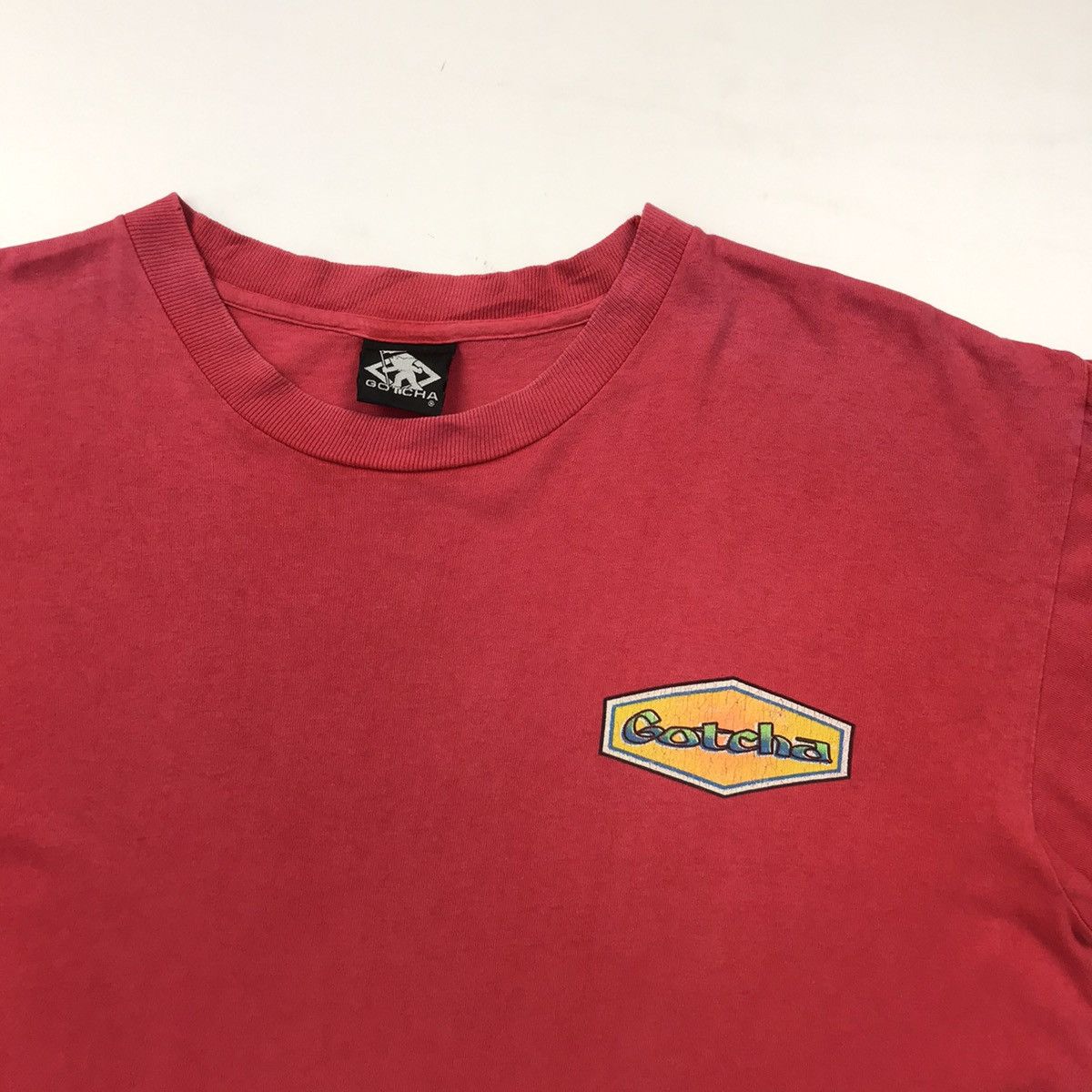 Gotcha × Vintage Vintage 90s OG GOTCHA surfwear surfer skater t-shirt Size US L / EU 52-54 / 3 - 4 Thumbnail