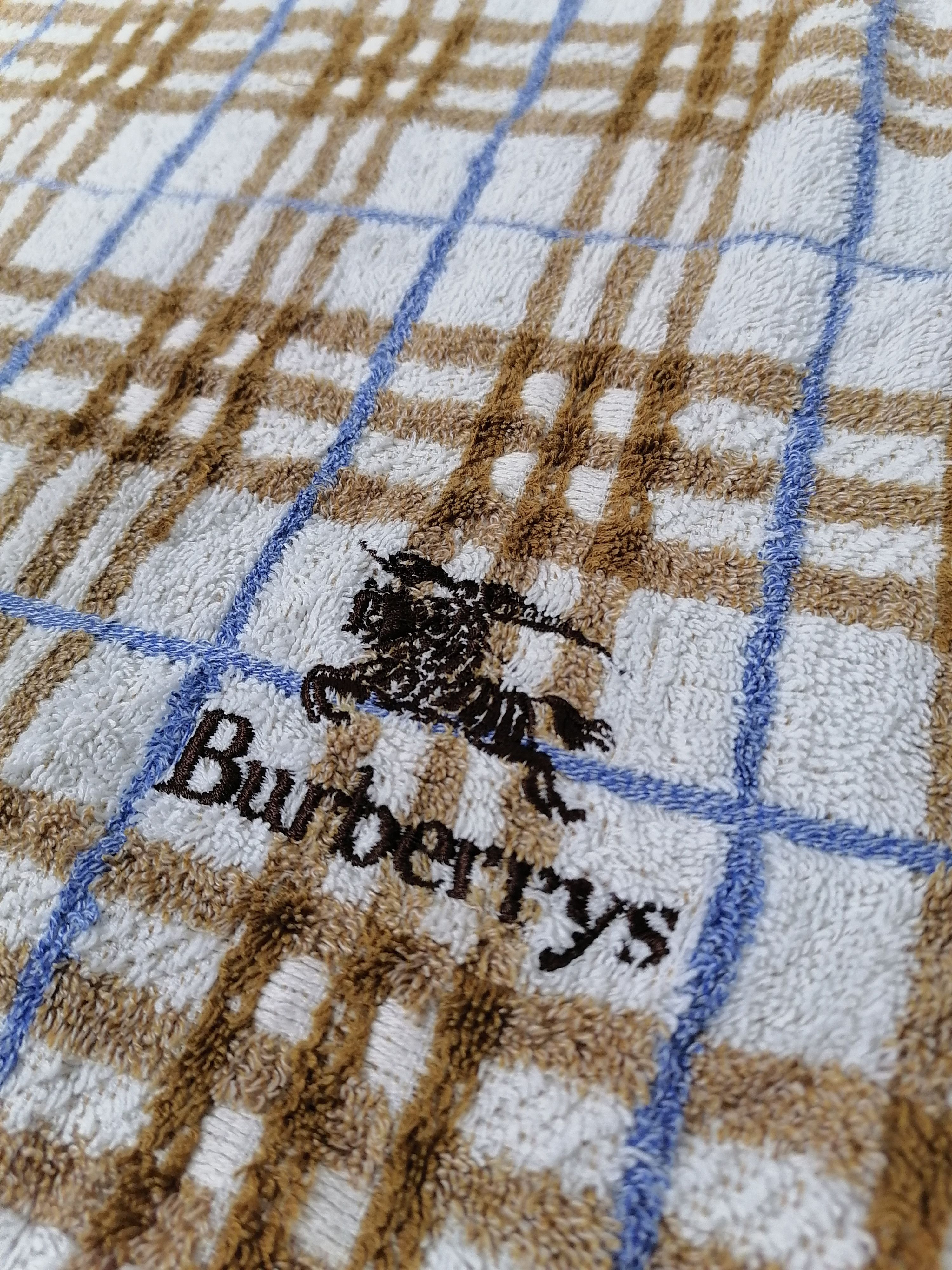 Burberry × Japanese Brand Burberry's Towel Size ONE SIZE - 1 Thumbnail