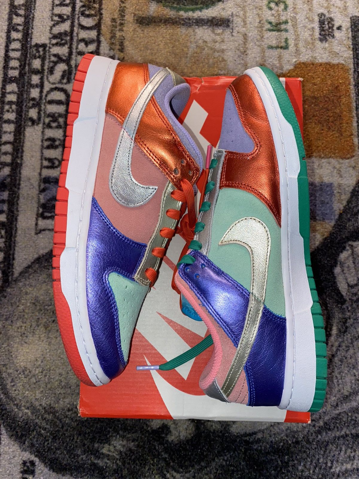travis 1 shoes