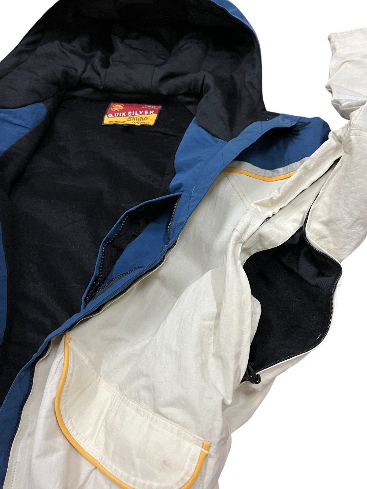 Quicksilver VINTAGE QUICKSILVER SNOWBOARD OUTERWEAR JACKET HOODIE Size US M / EU 48-50 / 2 - 18 Thumbnail