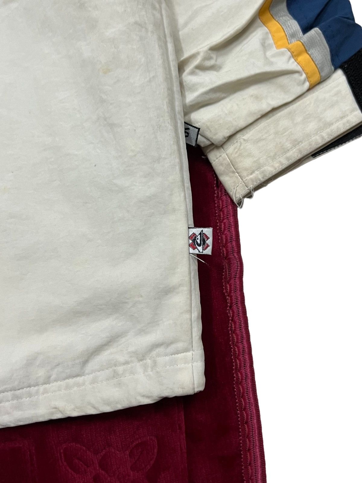 Quicksilver VINTAGE QUICKSILVER SNOWBOARD OUTERWEAR JACKET HOODIE Size US M / EU 48-50 / 2 - 13 Thumbnail