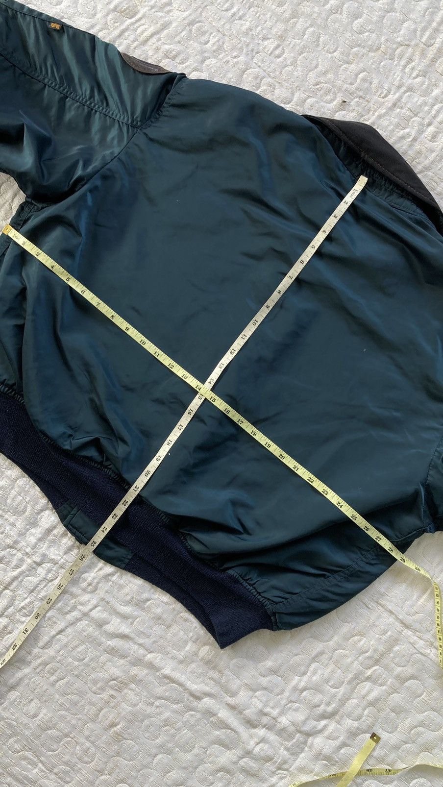 Alpha Industries VINTAGE 1990s US MADE ALPHA INDUSTRIES BOMBER JACKET Size US XL / EU 56 / 4 - 3 Thumbnail