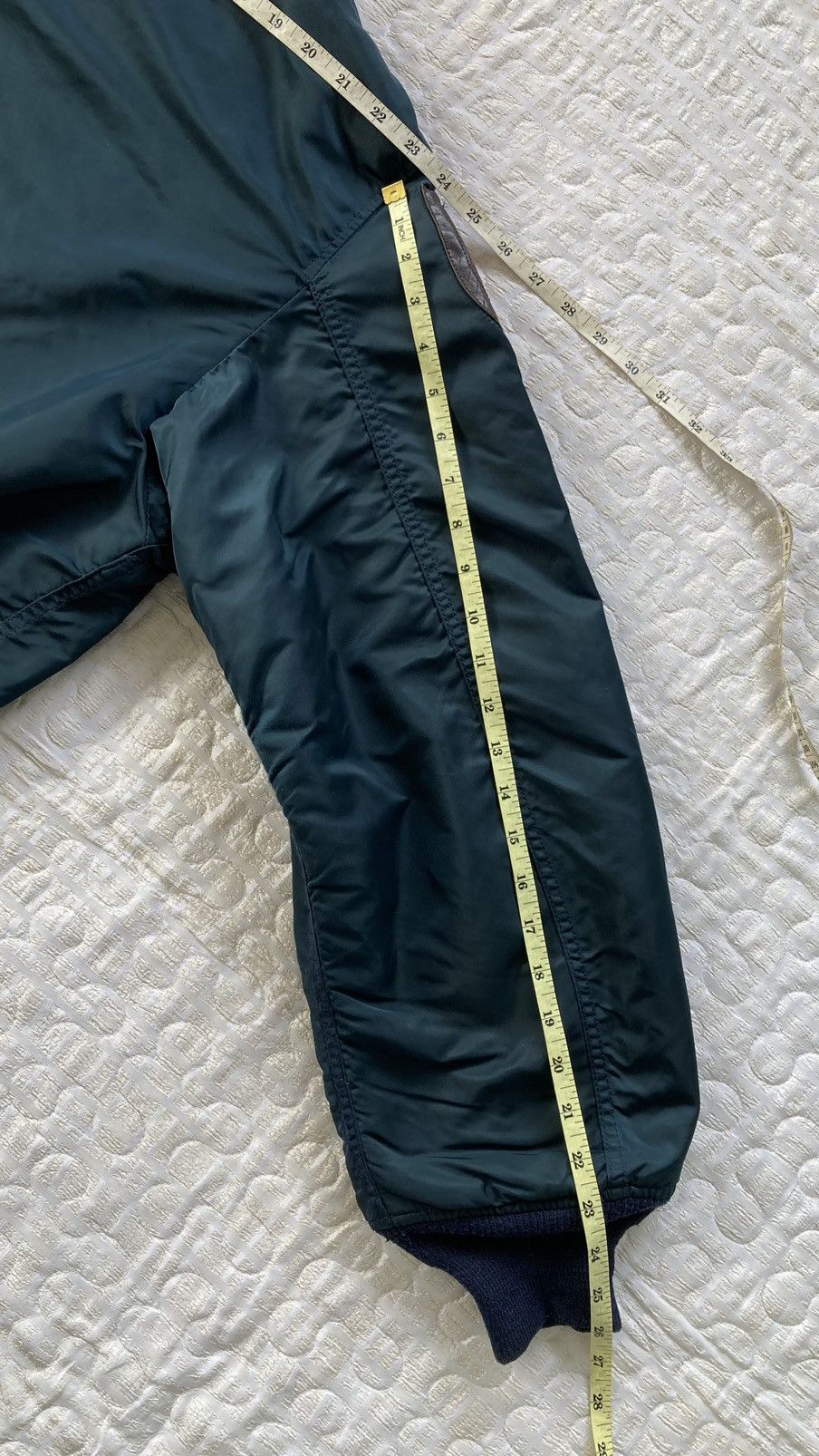 Alpha Industries VINTAGE 1990s US MADE ALPHA INDUSTRIES BOMBER JACKET Size US XL / EU 56 / 4 - 4 Thumbnail