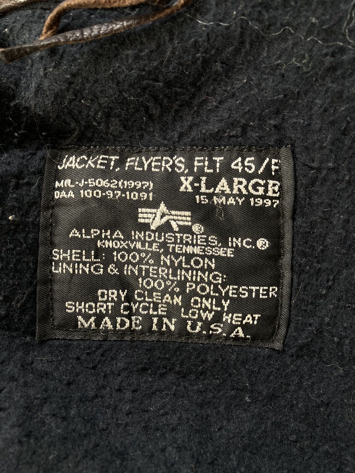 Alpha Industries VINTAGE 1990s US MADE ALPHA INDUSTRIES BOMBER JACKET Size US XL / EU 56 / 4 - 8 Thumbnail