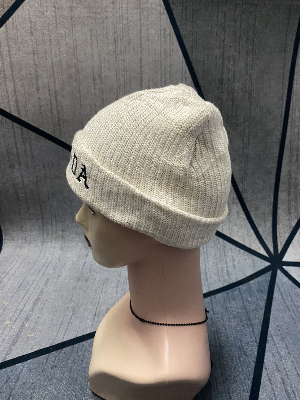 Other Lagenda embroidered Logo Beanie Hat Size ONE SIZE - 3 Thumbnail