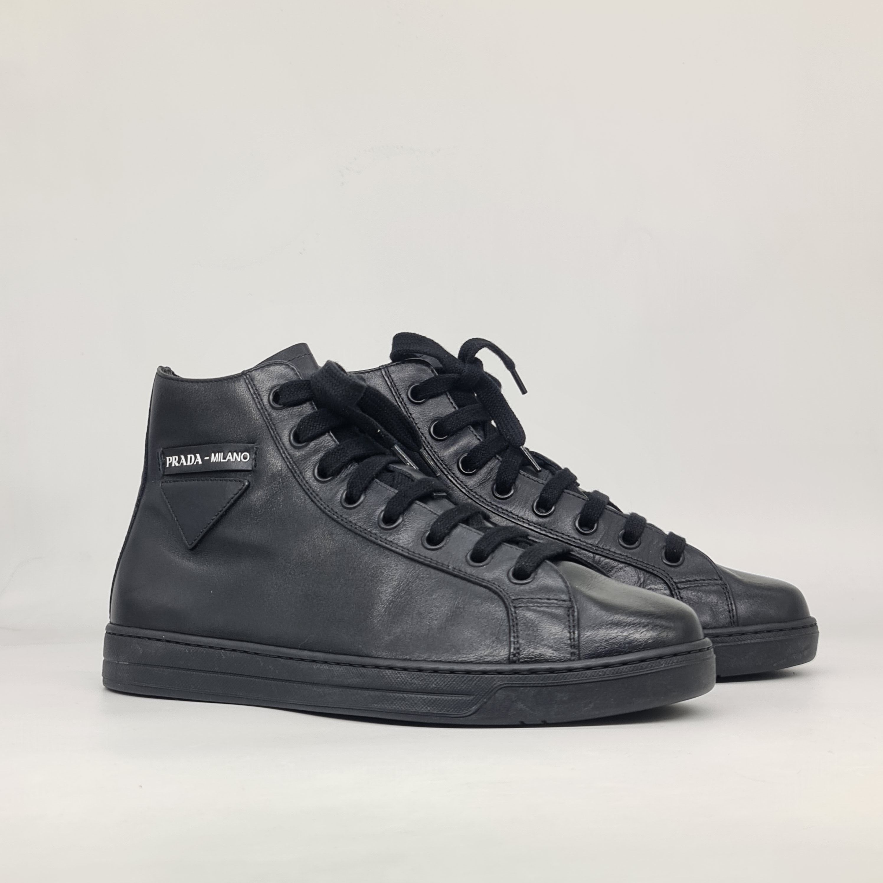 Prada Prada Milano - FW18 Logo Patch High Top Sneakers Size US 8 / EU 41 - 1 Thumbnail