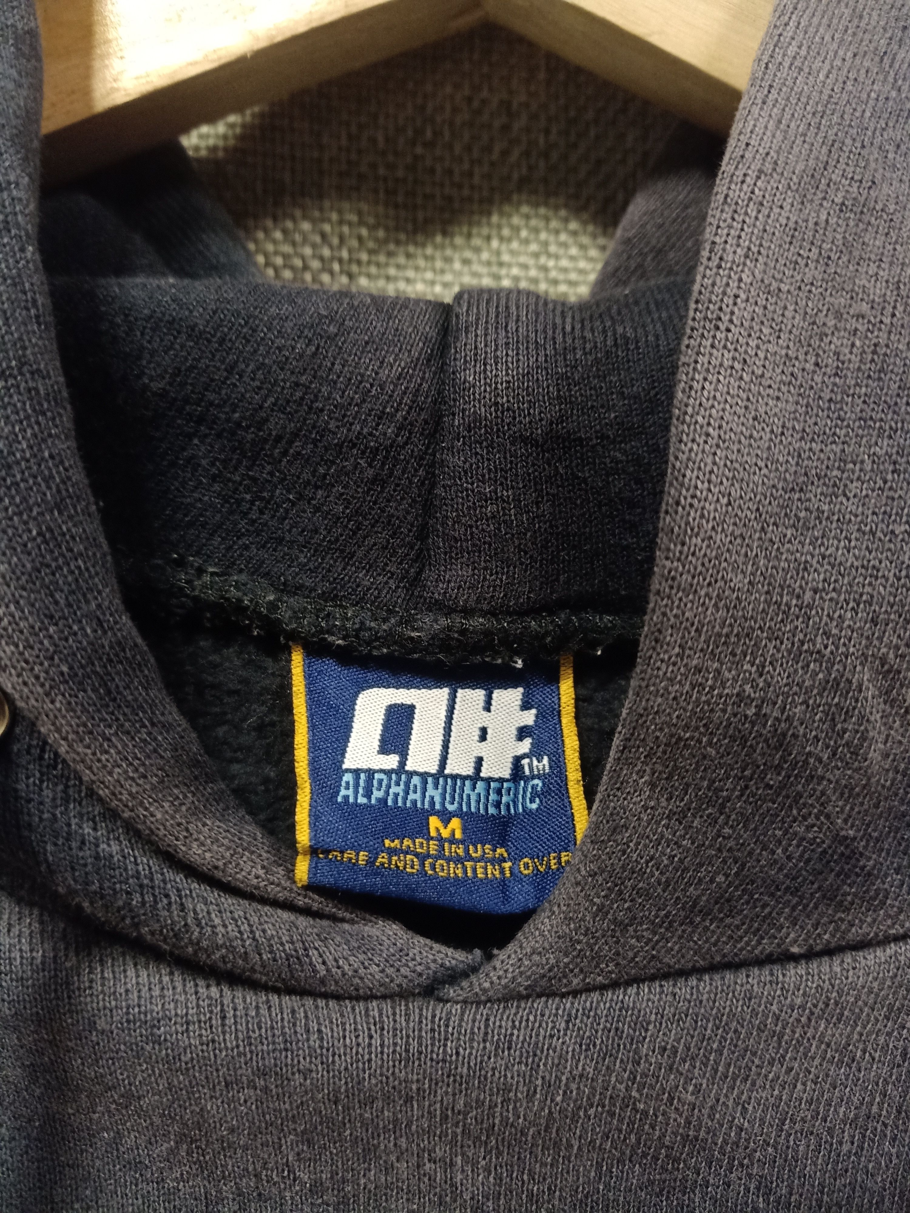 Alphanumeric vintage 90s sweatshirt hoodie alphanumeric made in usa Size US M / EU 48-50 / 2 - 5 Thumbnail