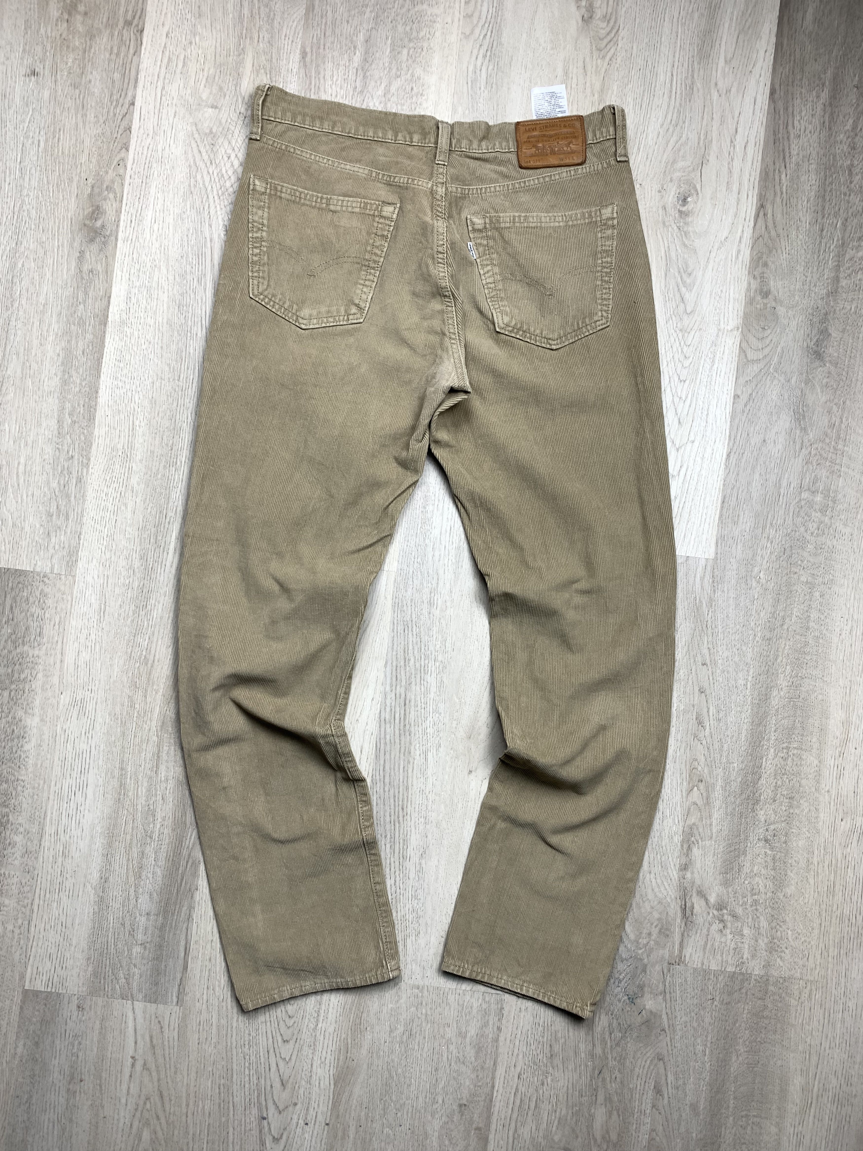 Levi's × Levi's Vintage Clothing × Vintage Levis 511 White Tab Corduroy Denim Pants Jeans Size US 34 / EU 50 - 1 Thumbnail