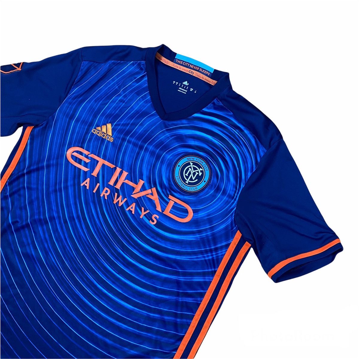 Adidas New York City FC Football 2016 Shirt Club Jersey MLS Size US S / EU 44-46 / 1 - 2 Preview