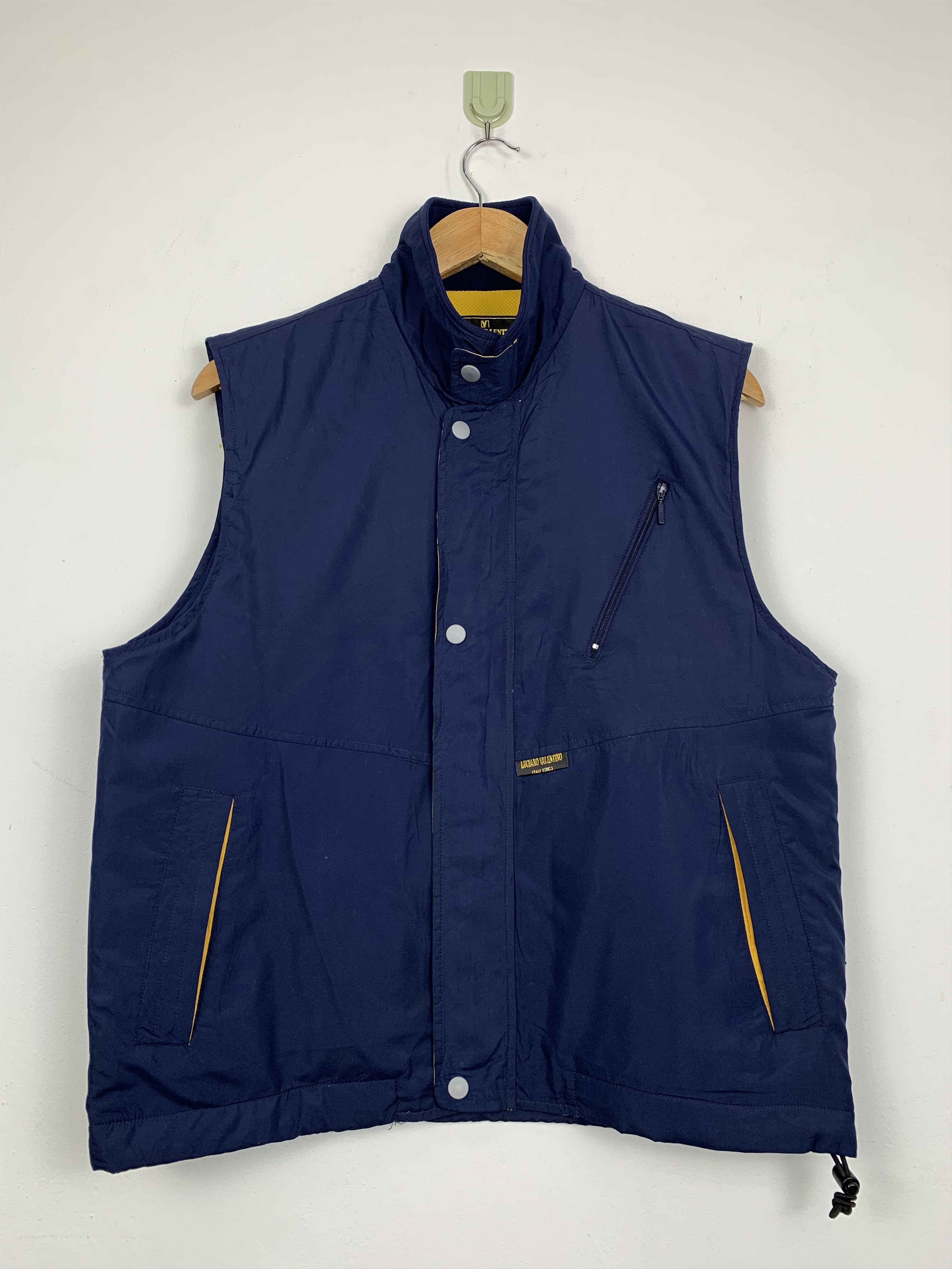 Vintage Vintage Luciano Valentino Sleeveless Jacket J1377 Size US M / EU 48-50 / 2 - 1 Thumbnail