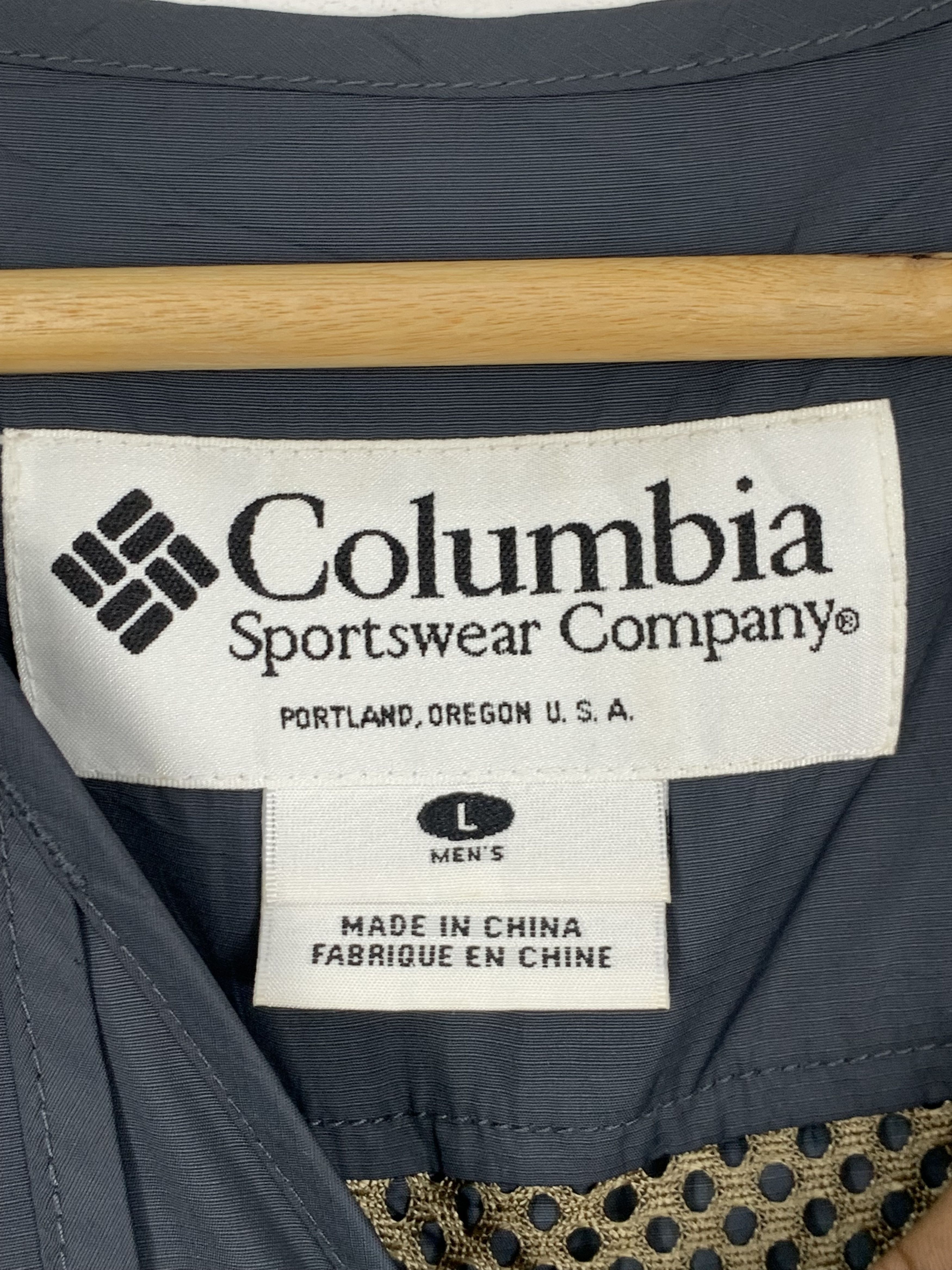 Columbia × Vintage Vintage Columbia Multi-pocket Vest J1387 Size US L / EU 52-54 / 3 - 6 Thumbnail