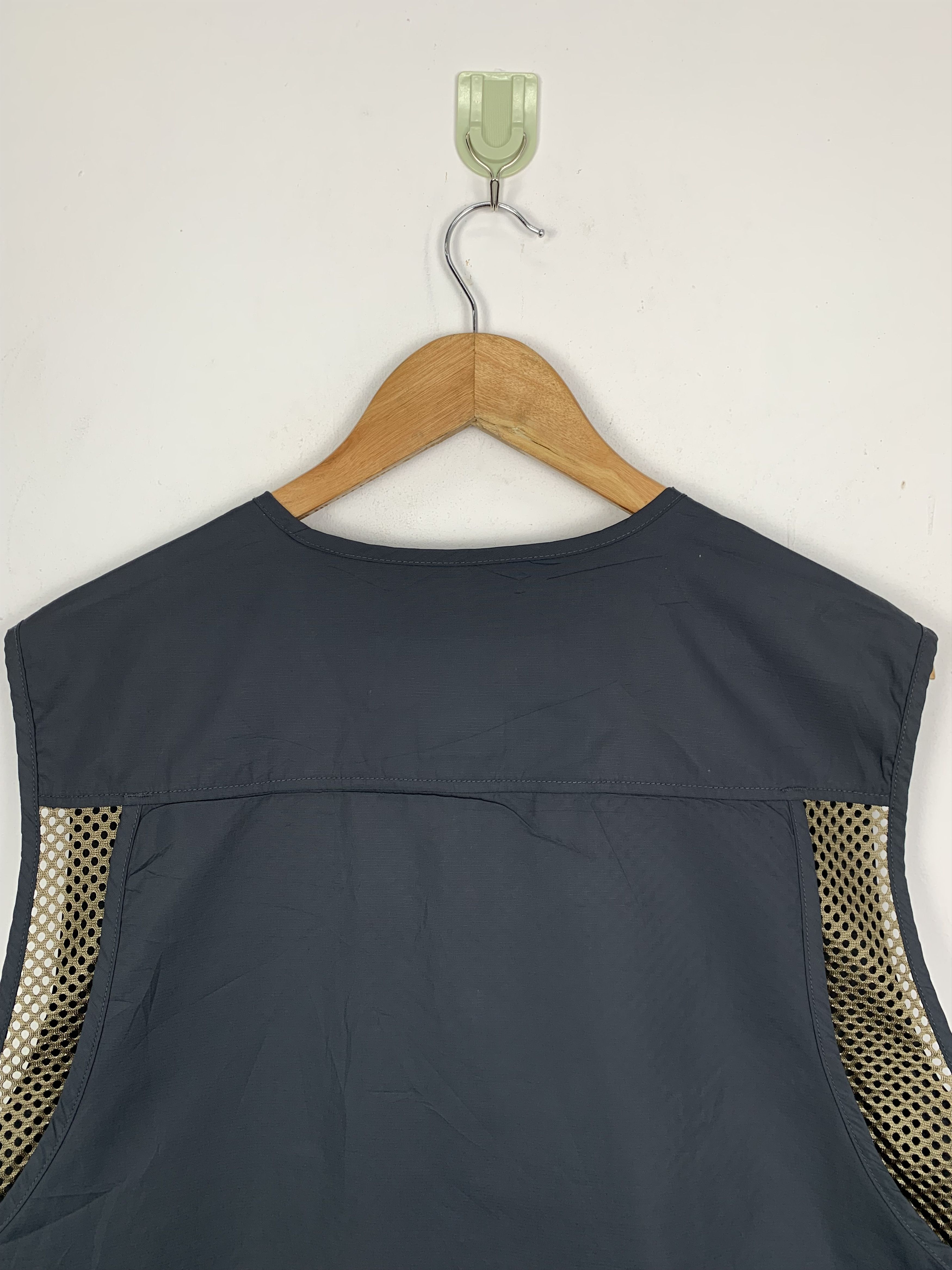 Columbia × Vintage Vintage Columbia Multi-pocket Vest J1387 Size US L / EU 52-54 / 3 - 4 Thumbnail