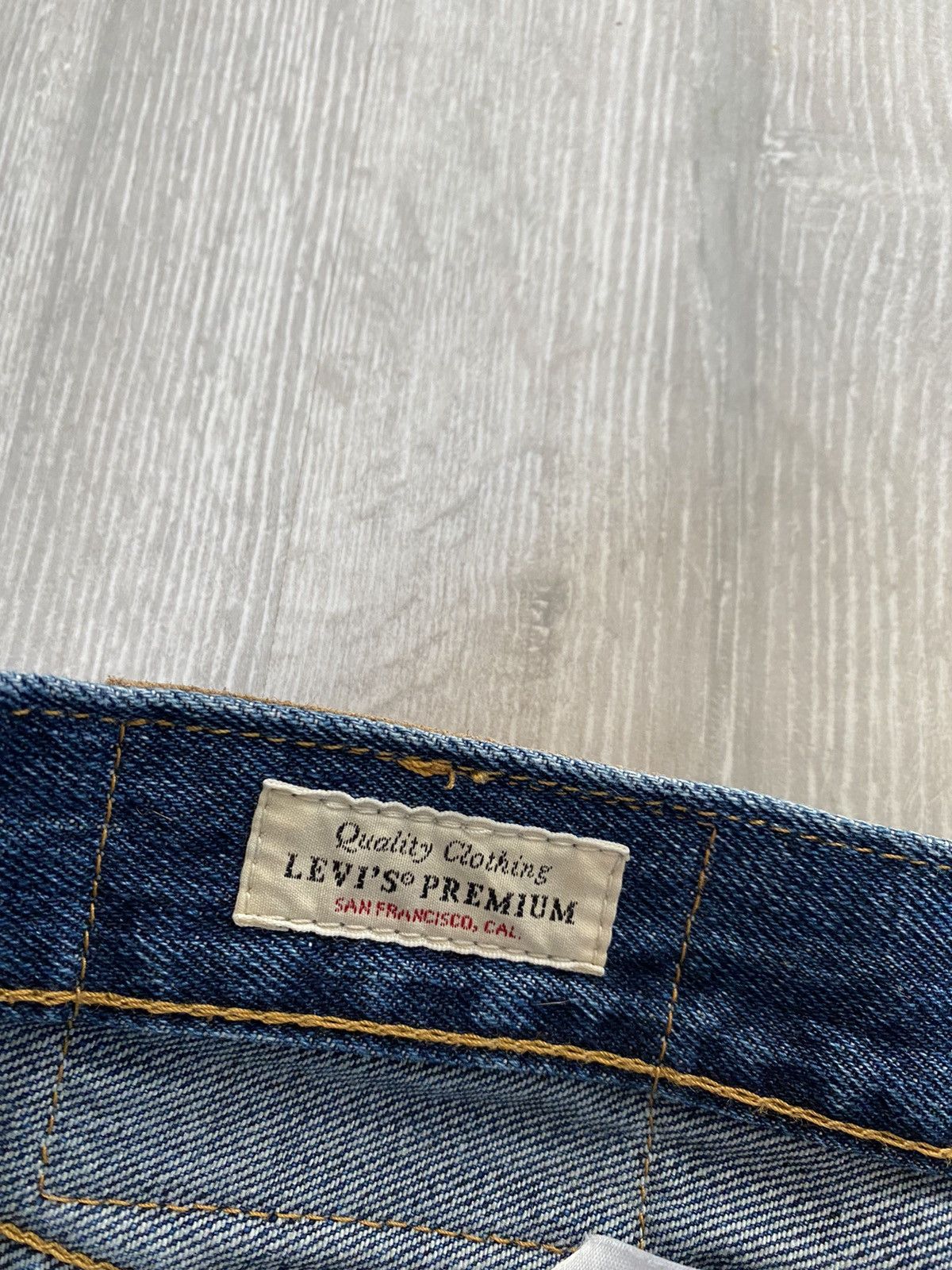 Levi's Levi’s 501 blue jeans denim pants capital E vintage remake Size US 32 / EU 48 - 6 Thumbnail