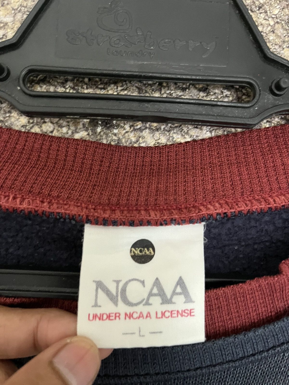 Other NCAA sports basics jc8 Size US L / EU 52-54 / 3 - 3 Thumbnail