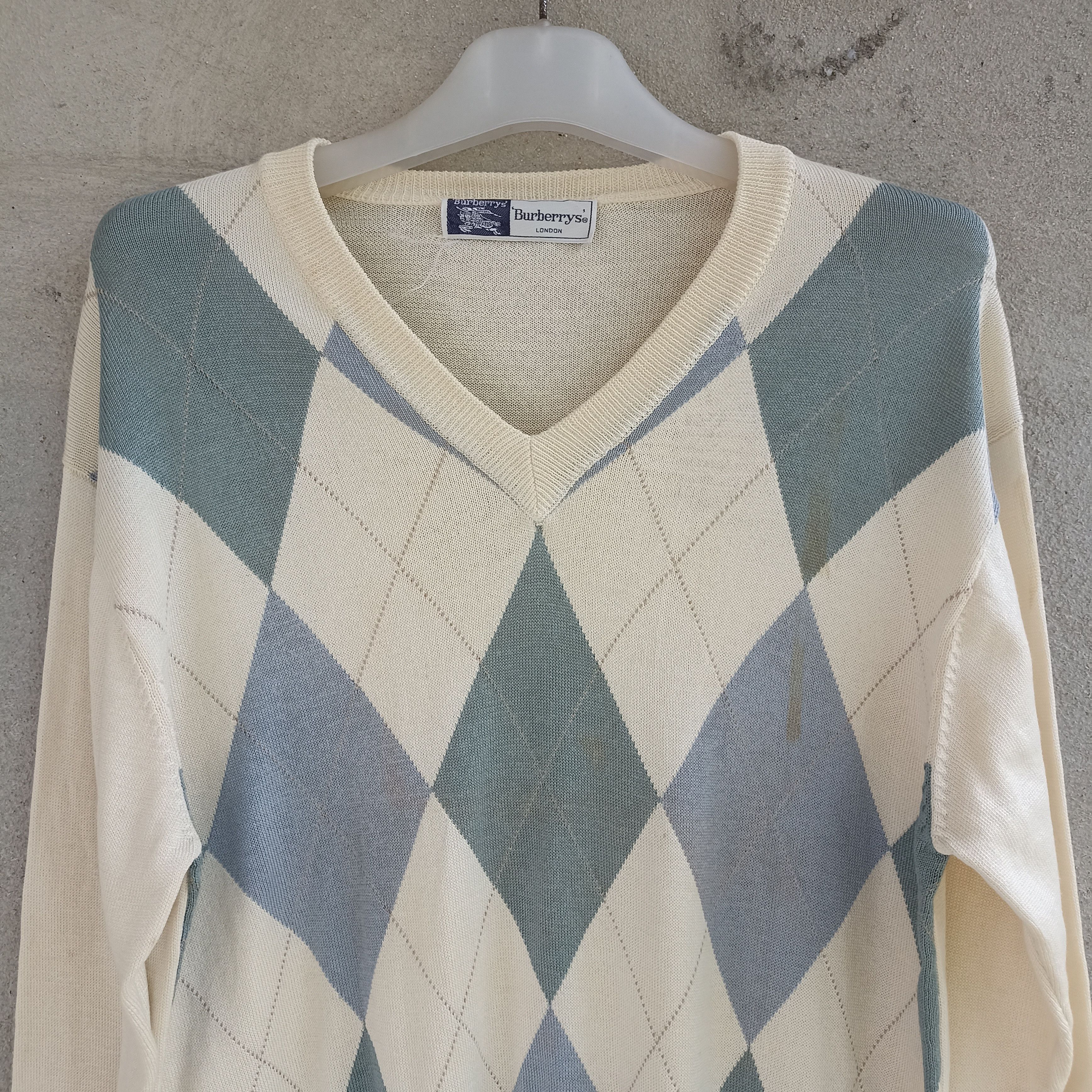 Burberry Burberry London Diamond Knitwear Jumper Size US S / EU 44-46 / 1 - 2 Thumbnail