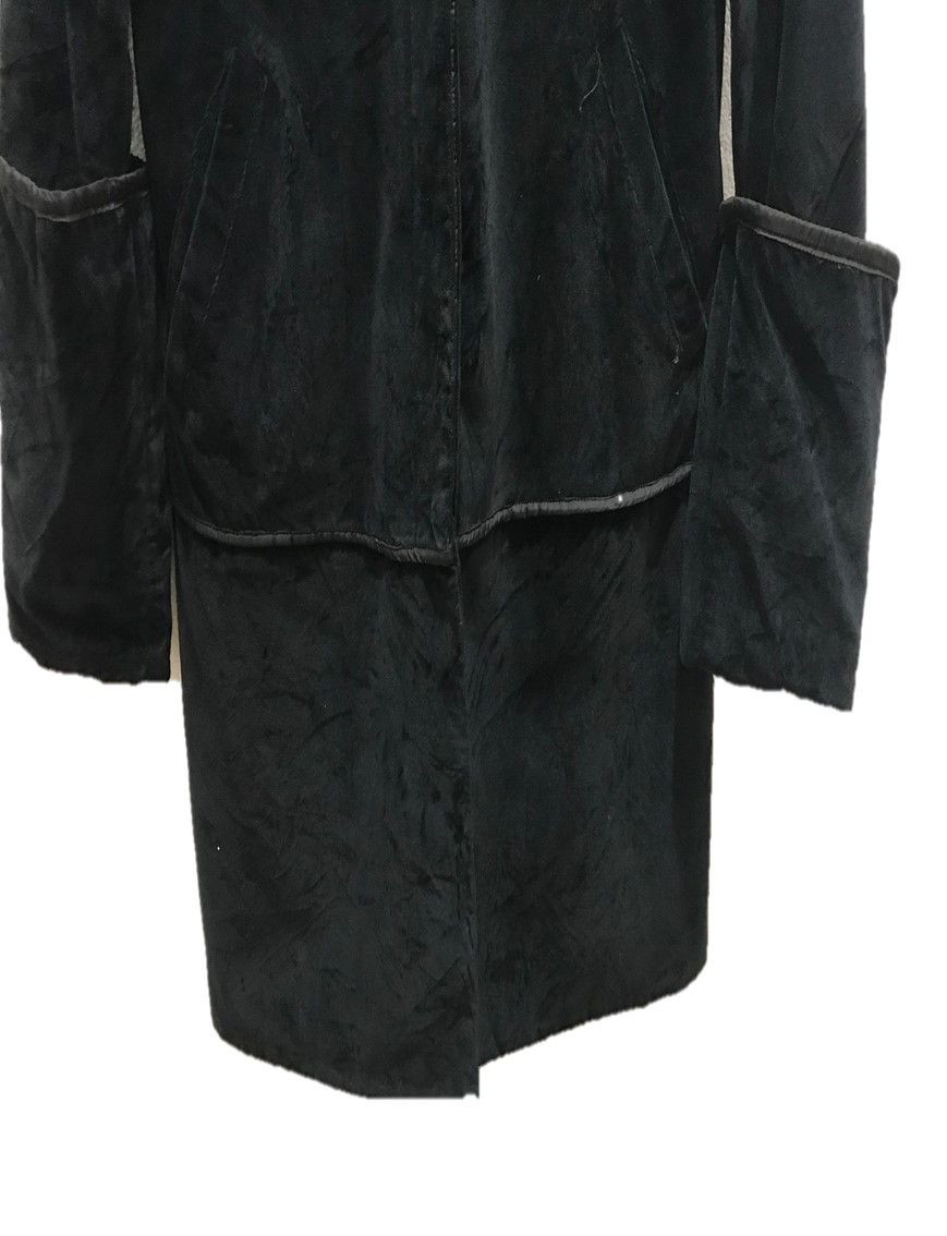 Helmut Lang Vintage Helmut Lang Runway FW1997 Velvet Coat Jacket Size US S / EU 44-46 / 1 - 5 Thumbnail