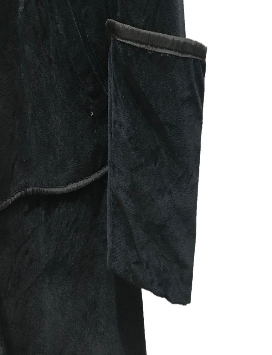 Helmut Lang Vintage Helmut Lang Runway FW1997 Velvet Coat Jacket Size US S / EU 44-46 / 1 - 6 Thumbnail