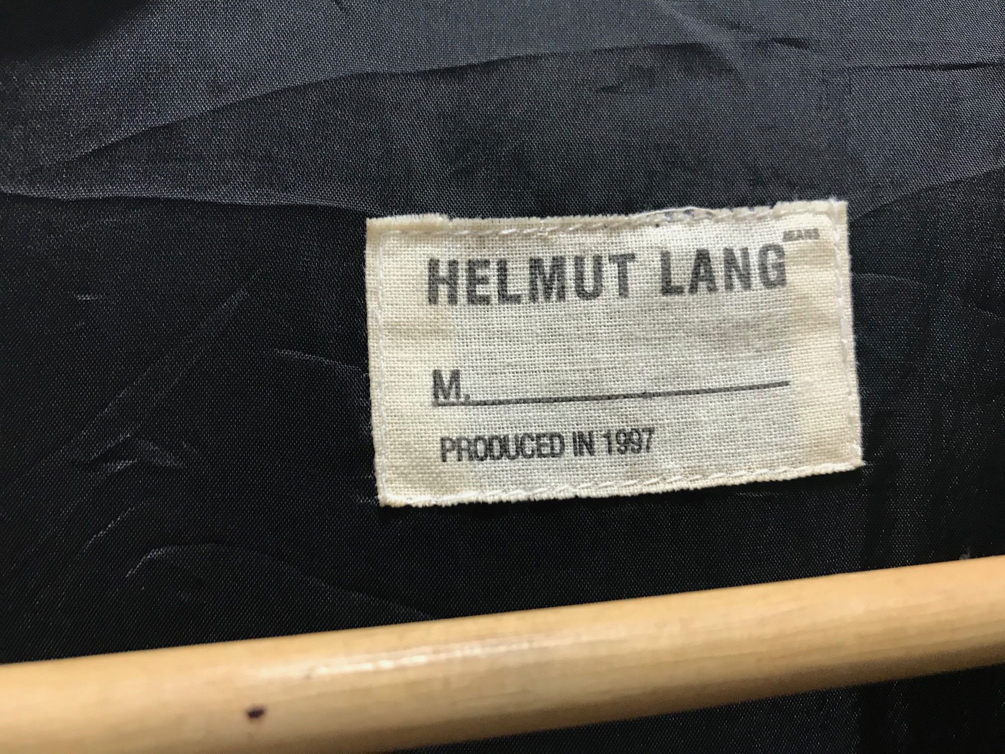 Helmut Lang Vintage Helmut Lang Runway FW1997 Velvet Coat Jacket Size US S / EU 44-46 / 1 - 10 Thumbnail