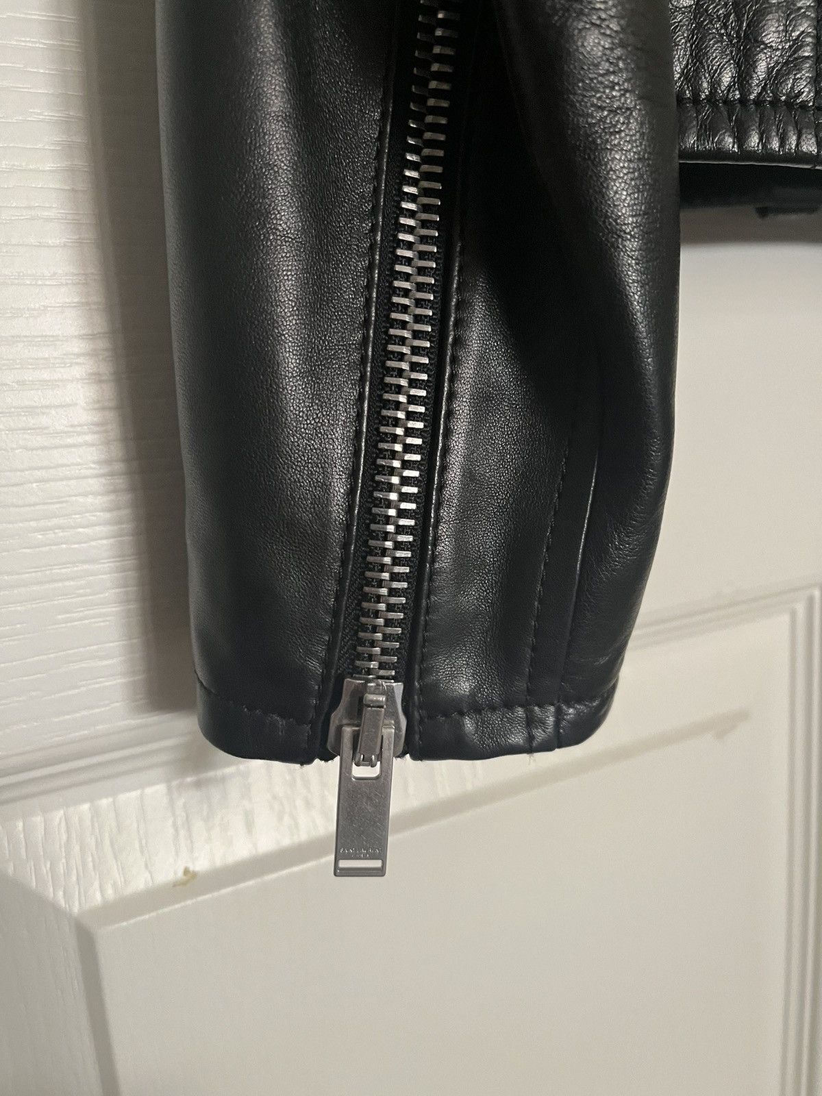 Hedi Slimane × Saint Laurent Paris Saint Laurent Motorcycle Jacket (IT 48, L01, Lambskin) Size US M / EU 48-50 / 2 - 9 Thumbnail