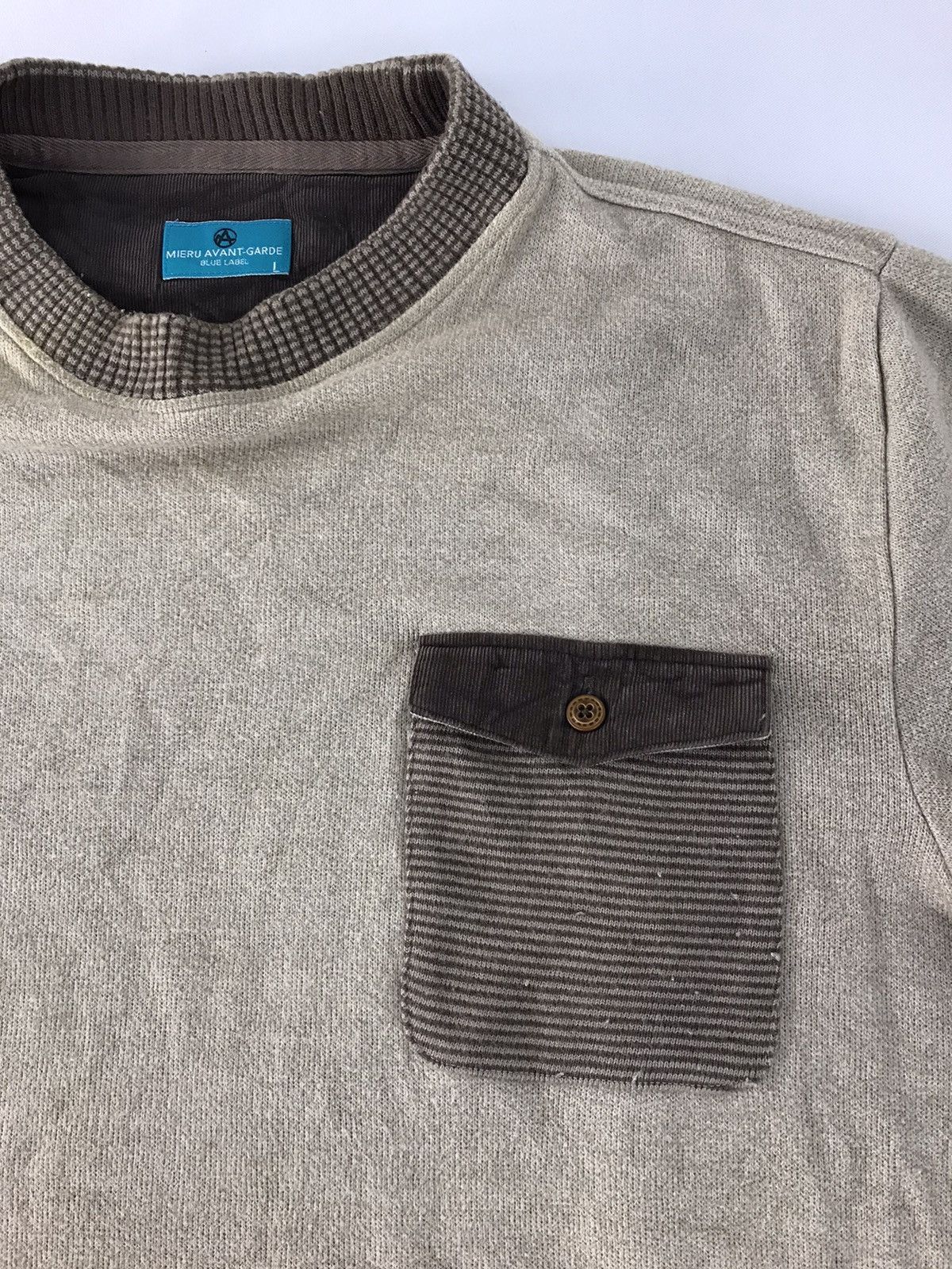 Mieru Avant Garde Blue Label Single Pocket Crew Neck