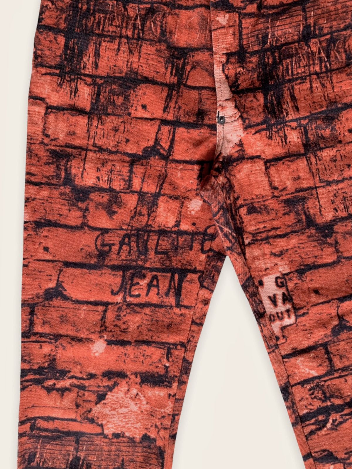 Jean Paul Gaultier AW1997 Jean Paul Gaultier Brick Jeans Print Pants Size US 29 - 9 Thumbnail