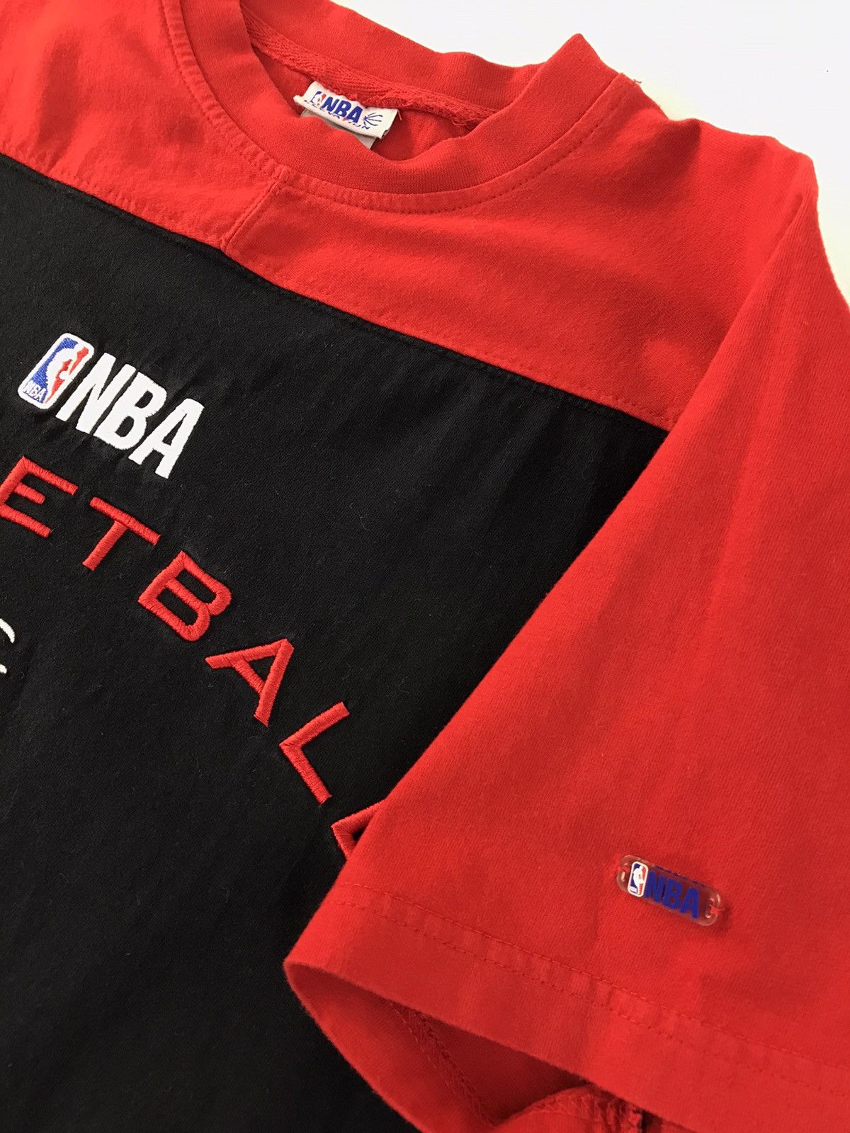 NBA NBA BASKETBALL TWO TONES COLOUR BIG LOGO TEE Size US M / EU 48-50 / 2 - 5 Thumbnail