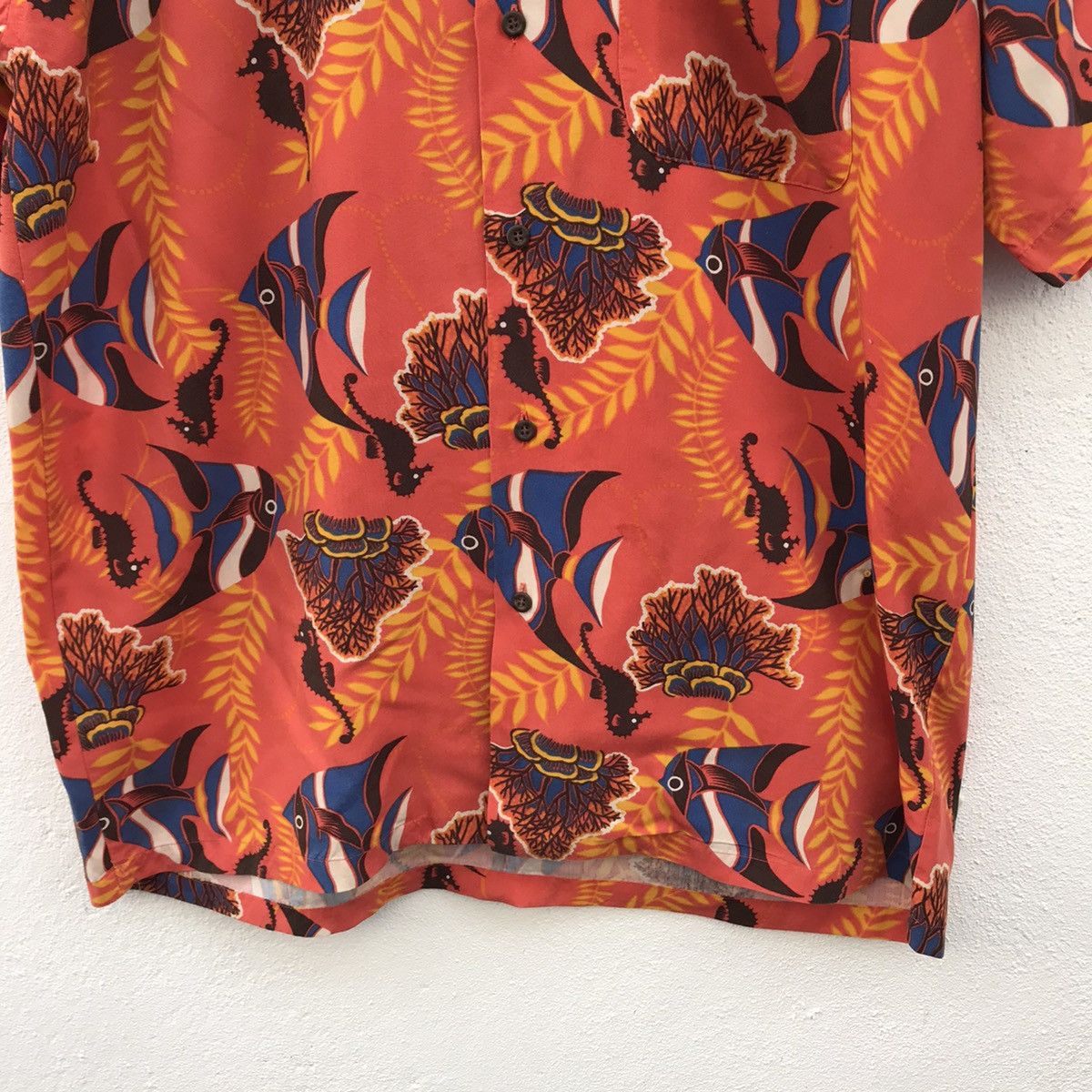 Vintage Vintage Avenue A Rayon Hawaiian Shirt Size US M / EU 48-50 / 2 - 3 Thumbnail