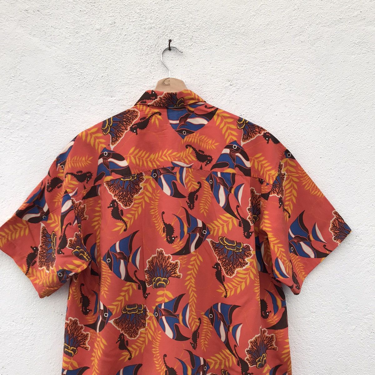 Vintage Vintage Avenue A Rayon Hawaiian Shirt Size US M / EU 48-50 / 2 - 5 Thumbnail