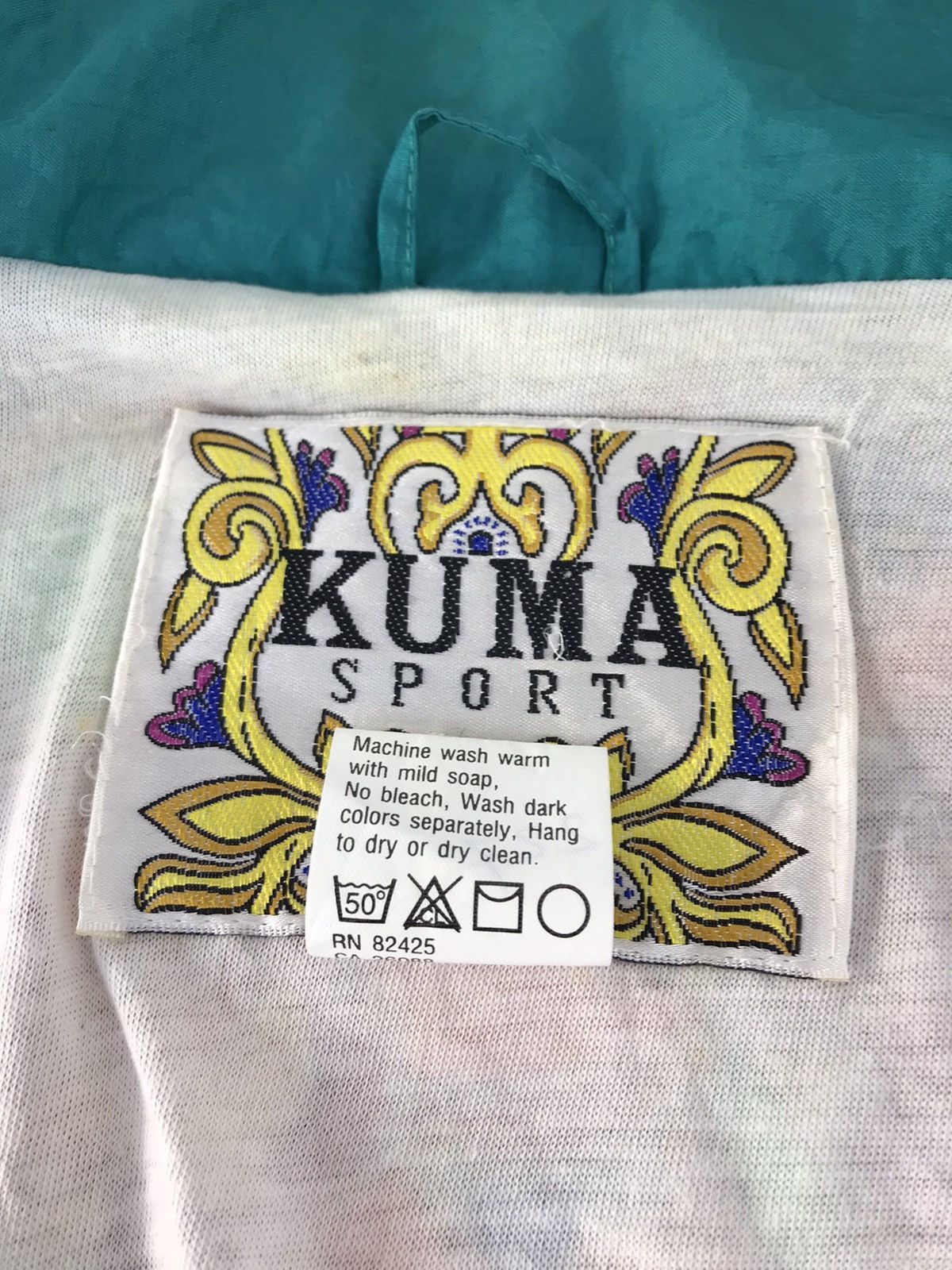 Japanese Brand × Vintage Kuma Sport Zipper Multi Colour Floral Bomber Style Size US L / EU 52-54 / 3 - 7 Thumbnail