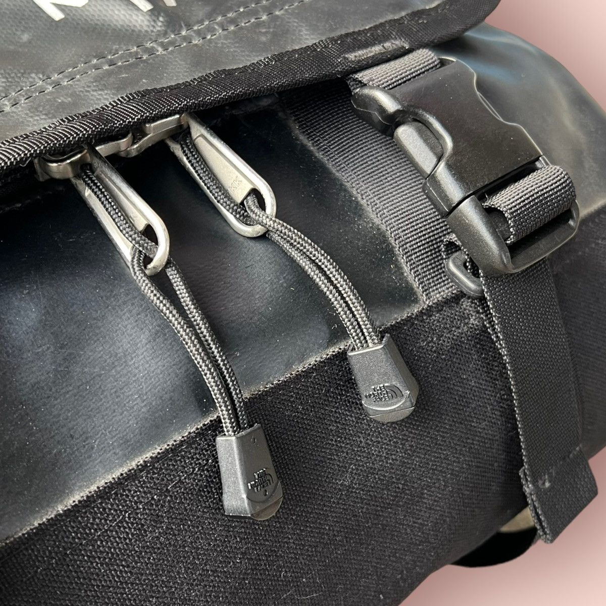Nanamica × The North Face RARE TNF WATERPROOF CROSSBODY TRAVEL SLING BAG Size ONE SIZE - 9 Thumbnail