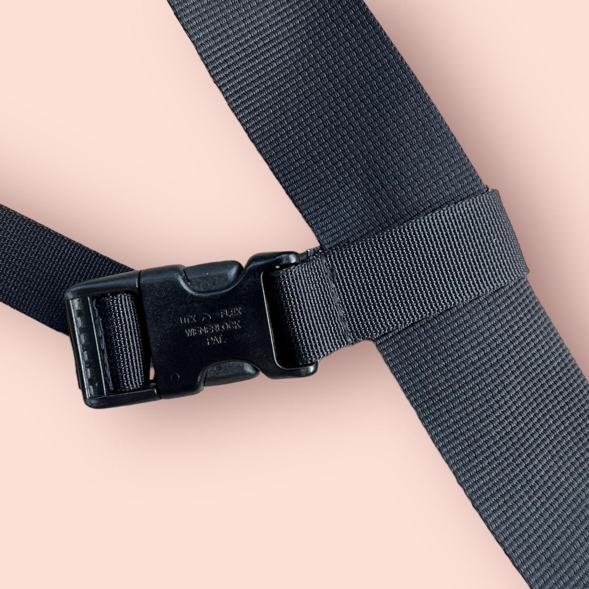 Nanamica × The North Face RARE TNF WATERPROOF CROSSBODY TRAVEL SLING BAG Size ONE SIZE - 16 Thumbnail