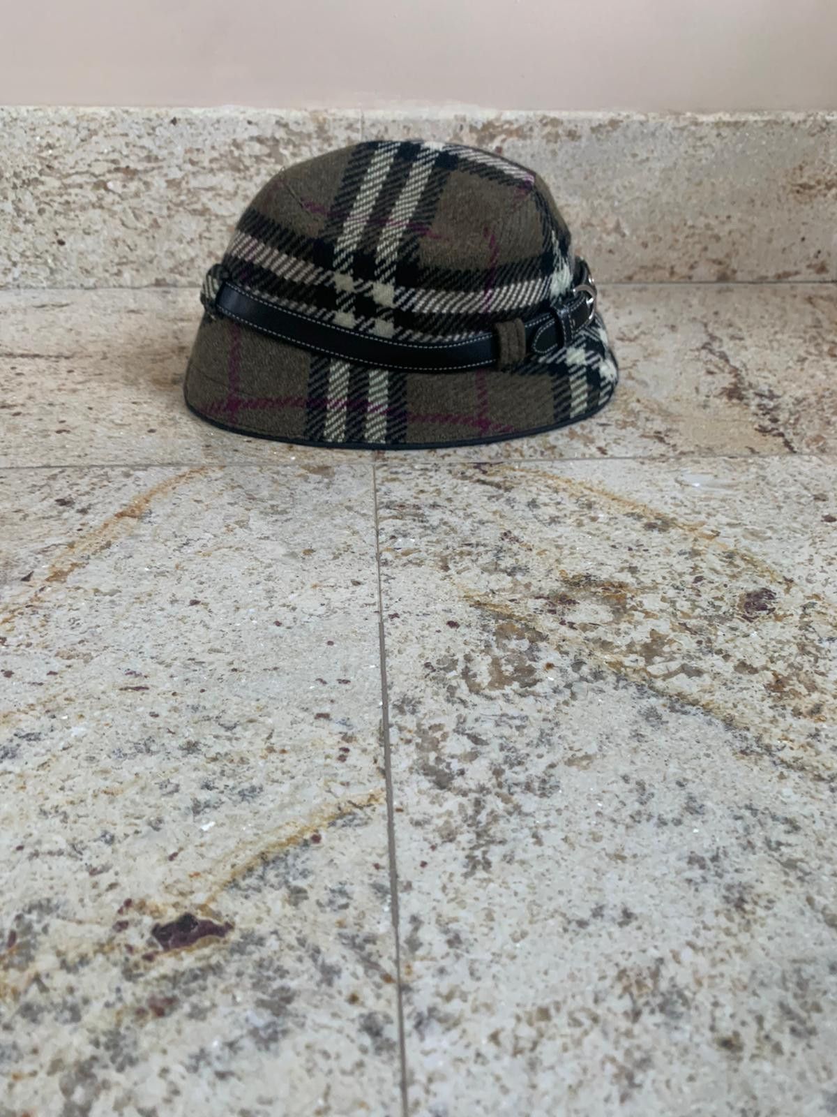 Burberry Hat in Multicolor Size ONE SIZE - 3 Thumbnail