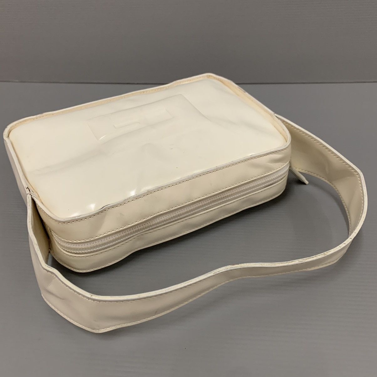 Gucci Gucci Leather Vernis White Dinner Bag Size ONE SIZE - 5 Thumbnail