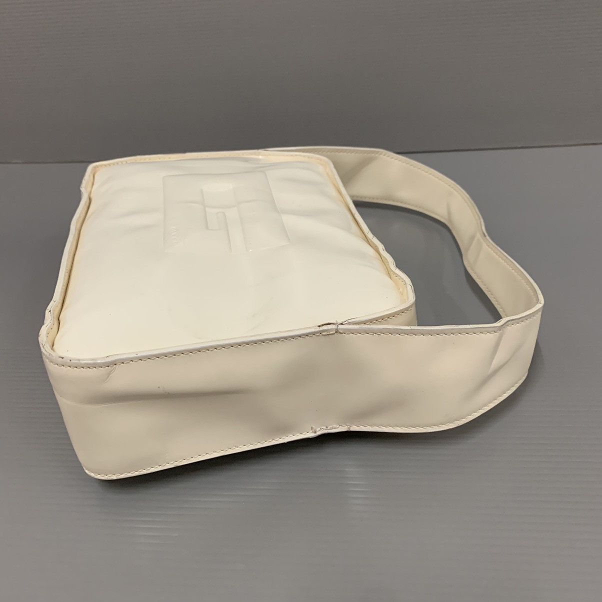 Gucci Gucci Leather Vernis White Dinner Bag Size ONE SIZE - 6 Thumbnail