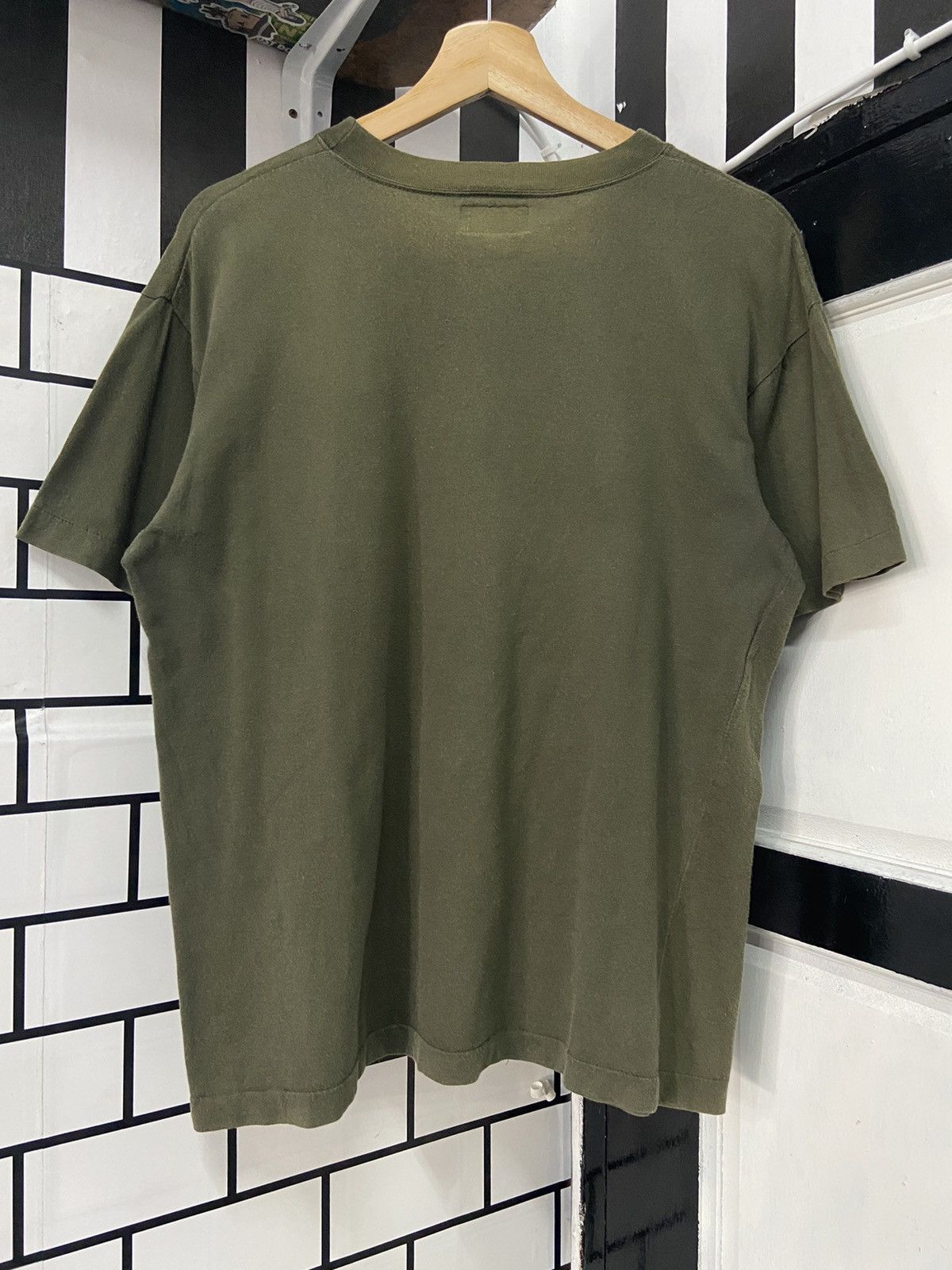 Vintage × agnes b. Vintage 90’s Agnes B Homme Paris Pocket Sun Faded Tee Size US M / EU 48-50 / 2 - 2 Thumbnail