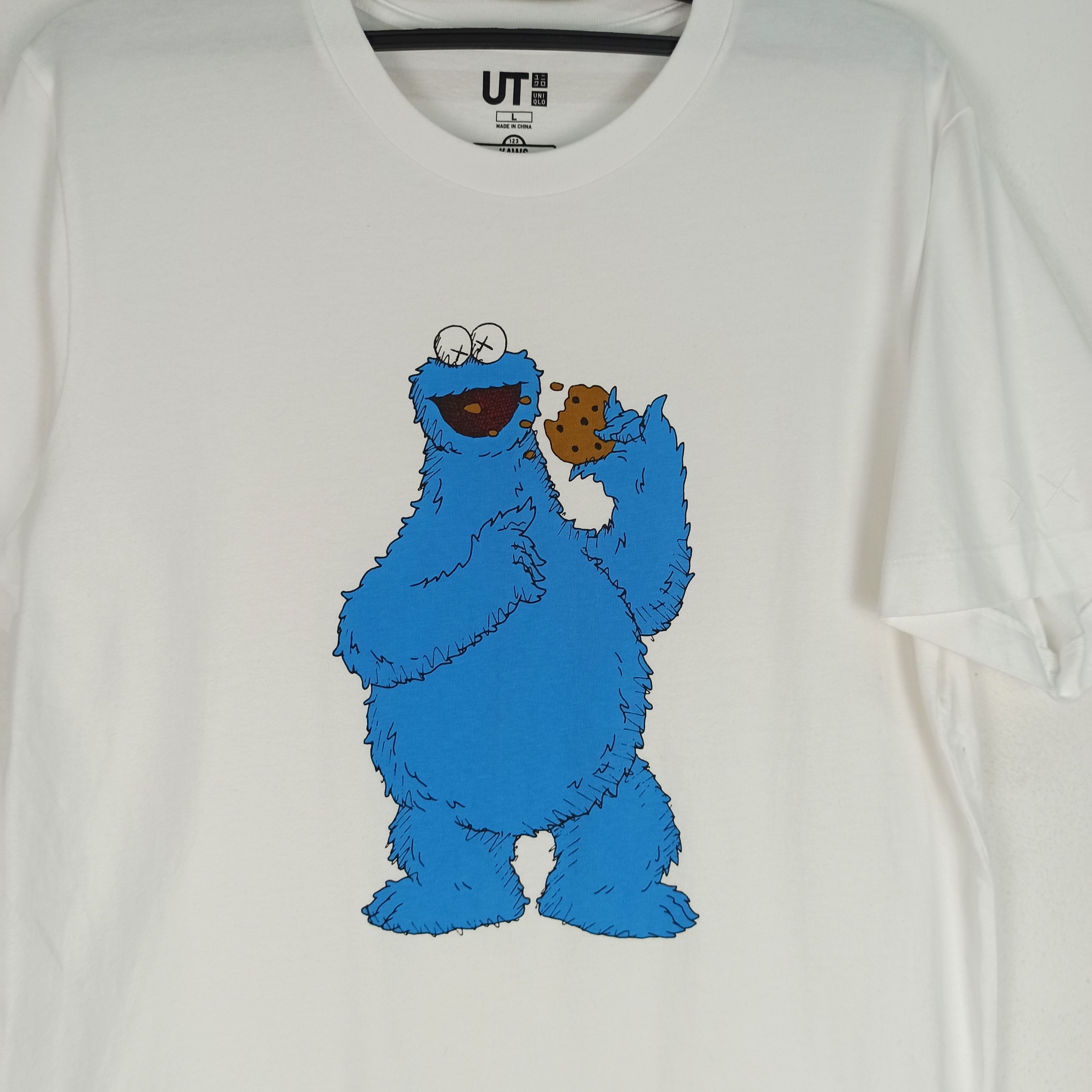 Kaws × Uniqlo Rare Kaws X Sesame Street Elmo Vintage Rare Uniqlo Tshirt Size US L / EU 52-54 / 3 - 2 Thumbnail