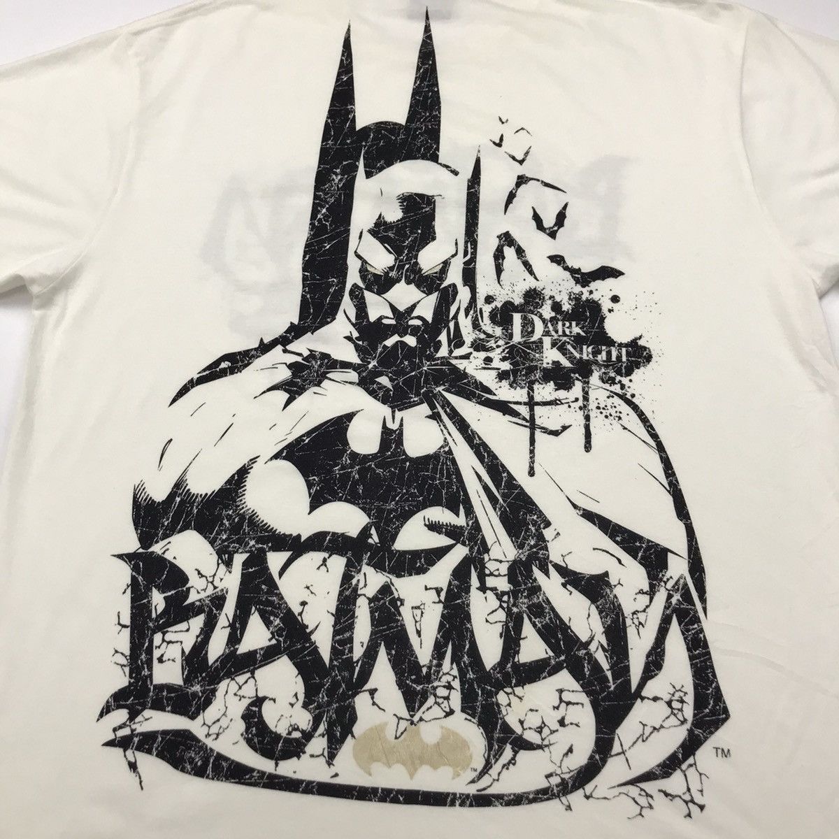 DC Comics Rare Batman Dark Knight Bigprinted t-shirt Size US XXL / EU 58 / 5 - 3 Thumbnail