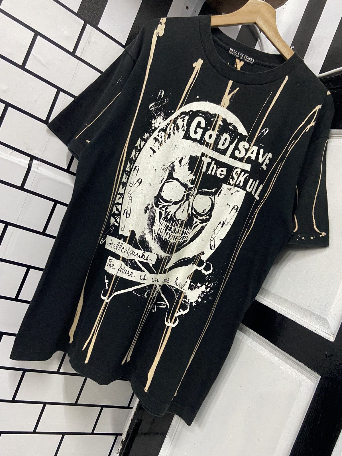 Japanese Brand × Seditionaries × Vintage Vintage Seditionaries Hell Cat Punks God Save The Skull tee Size US L / EU 52-54 / 3 - 3 Thumbnail