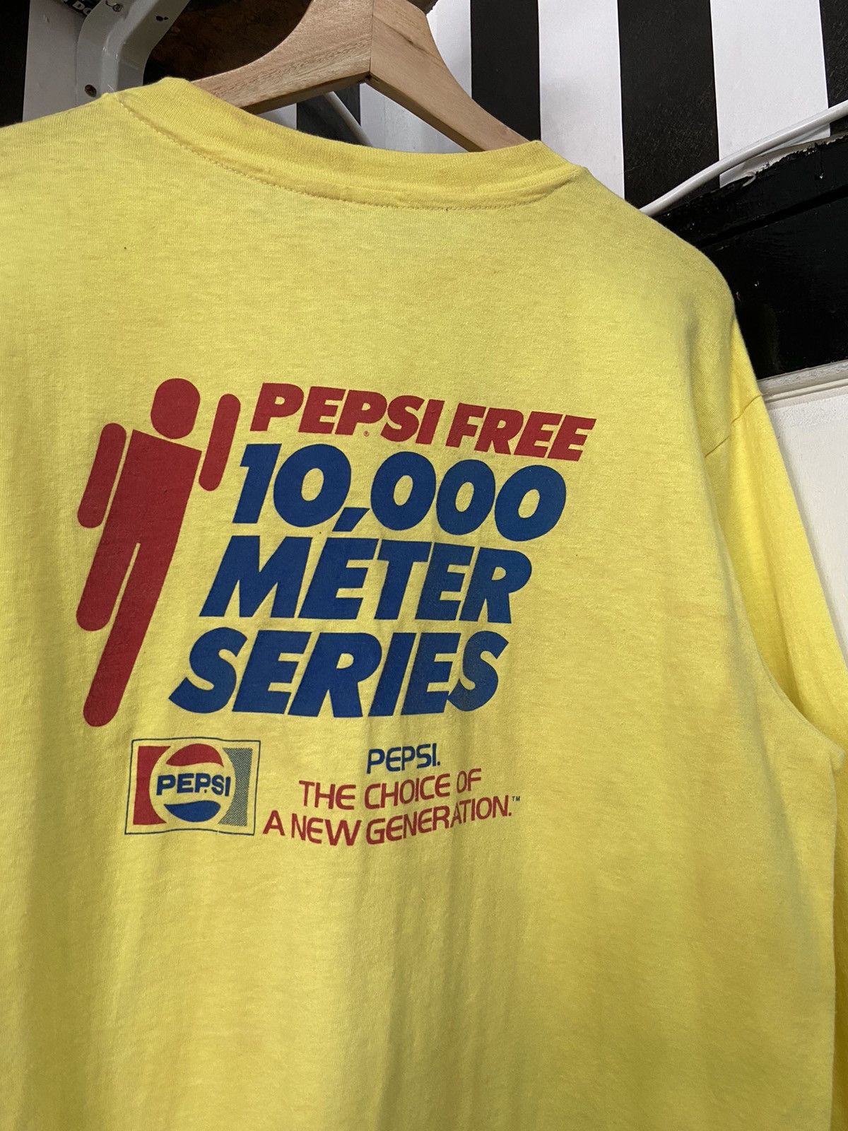 Hanes × Pepsi × Vintage Vintage 1986 Pepsi Bakersfirld Police Memoral Run LS Tee Size US M / EU 48-50 / 2 - 4 Thumbnail
