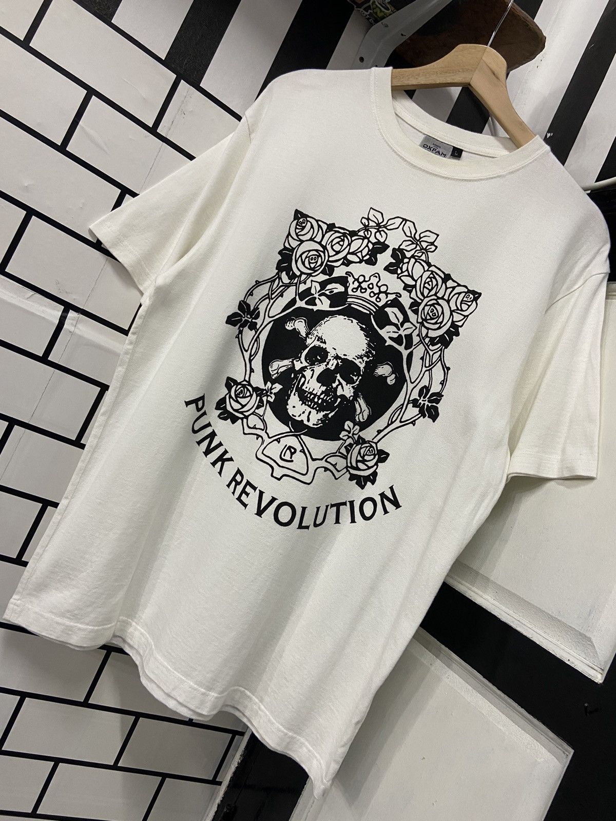 Japanese Brand × Seditionaries × Vintage Vintage Seditionaries Punk Revolution Skull tshirt Size US M / EU 48-50 / 2 - 3 Thumbnail