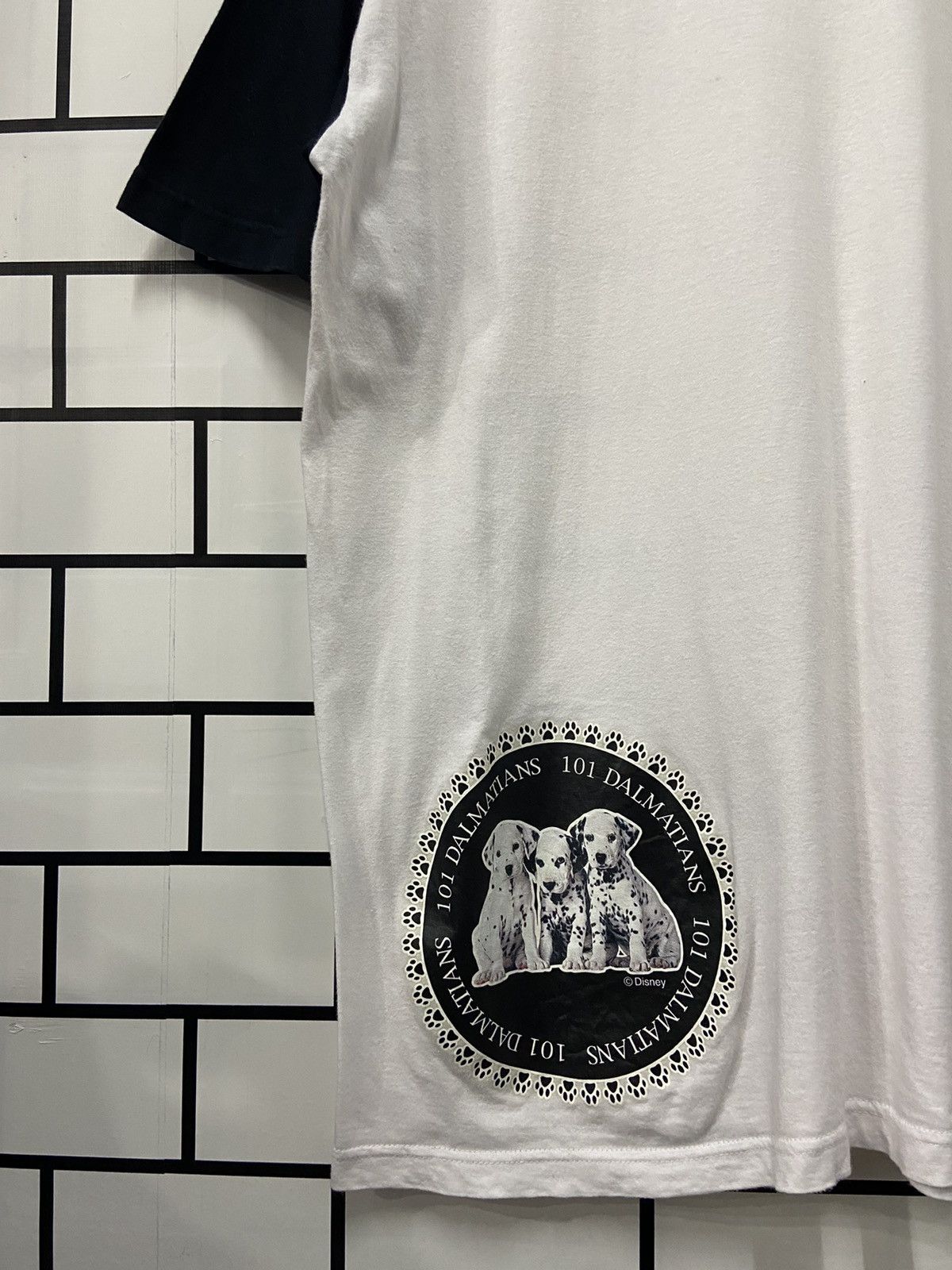 Disney × Vintage Vintage 90’s 101 Dalmatians Disney Promo Movie tee Size US M / EU 48-50 / 2 - 4 Thumbnail