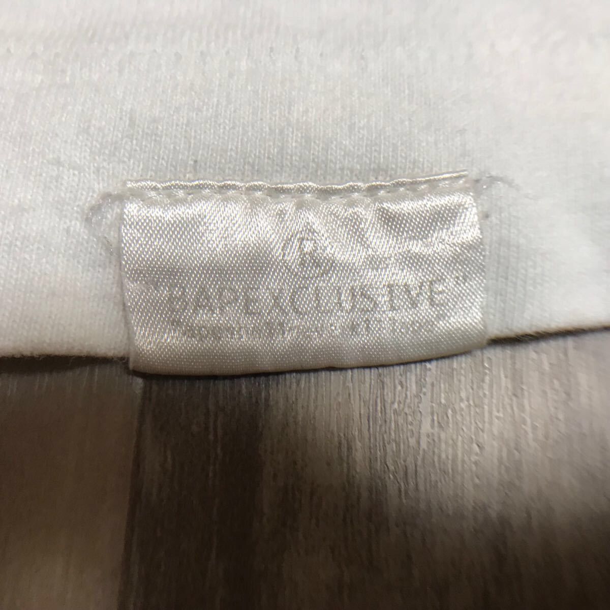 Bape 🔥Aoyama limited serial numbered W hand print T-shirt Size US M / EU 48-50 / 2 - 5 Thumbnail