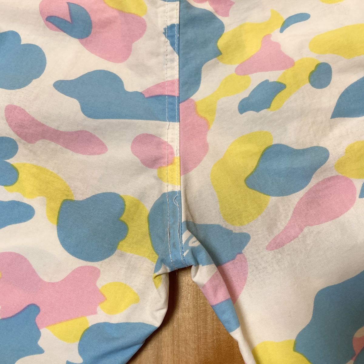 Bape cotton candy camo nylon cargo shorts multi camo BAPE ★size L Size US 34 / EU 50 - 6 Thumbnail
