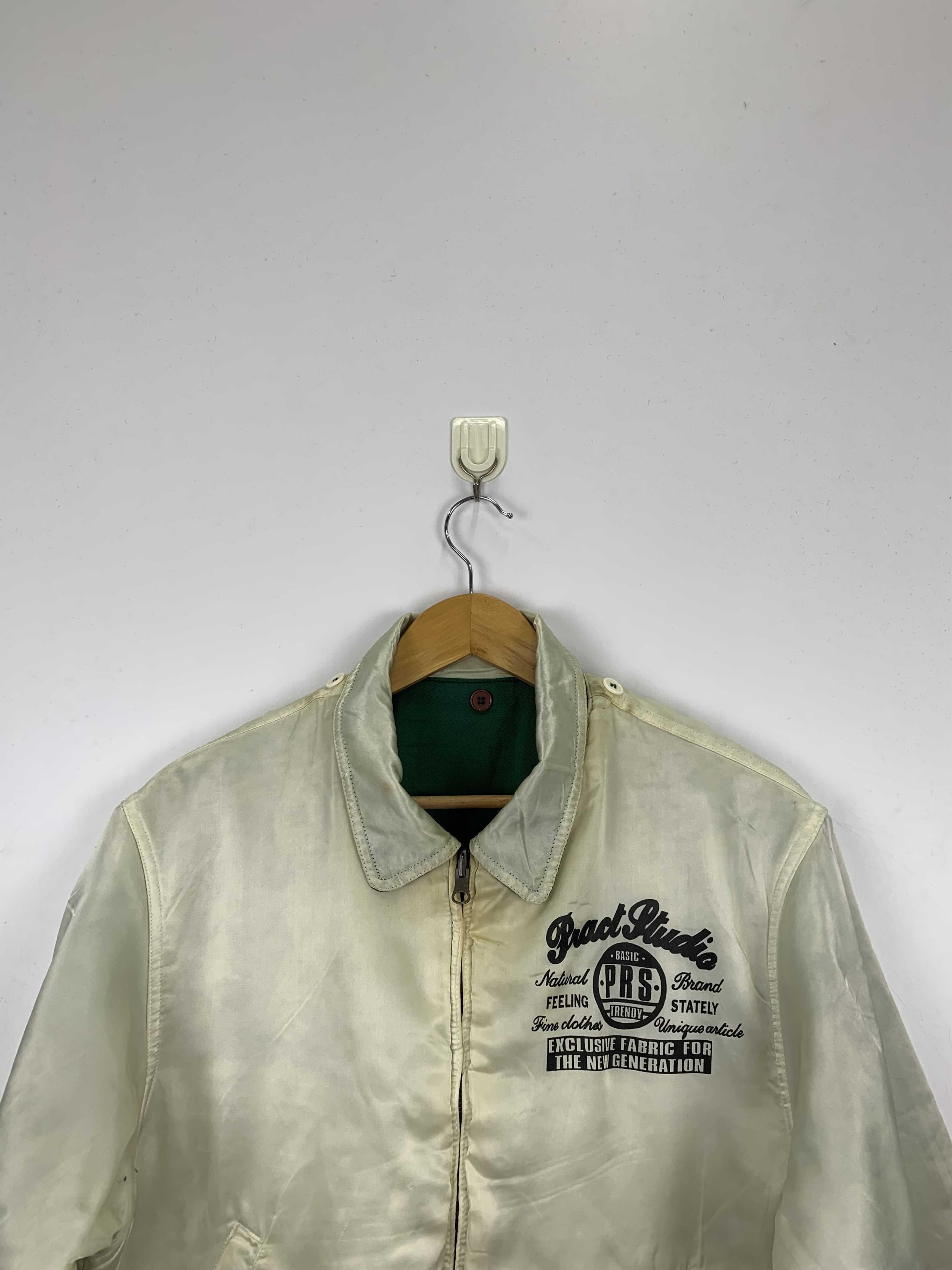 Japanese Brand Vintage Japanese Brand Reversible Bomber Zipper Jacket J0875 Size US M / EU 48-50 / 2 - 2 Thumbnail