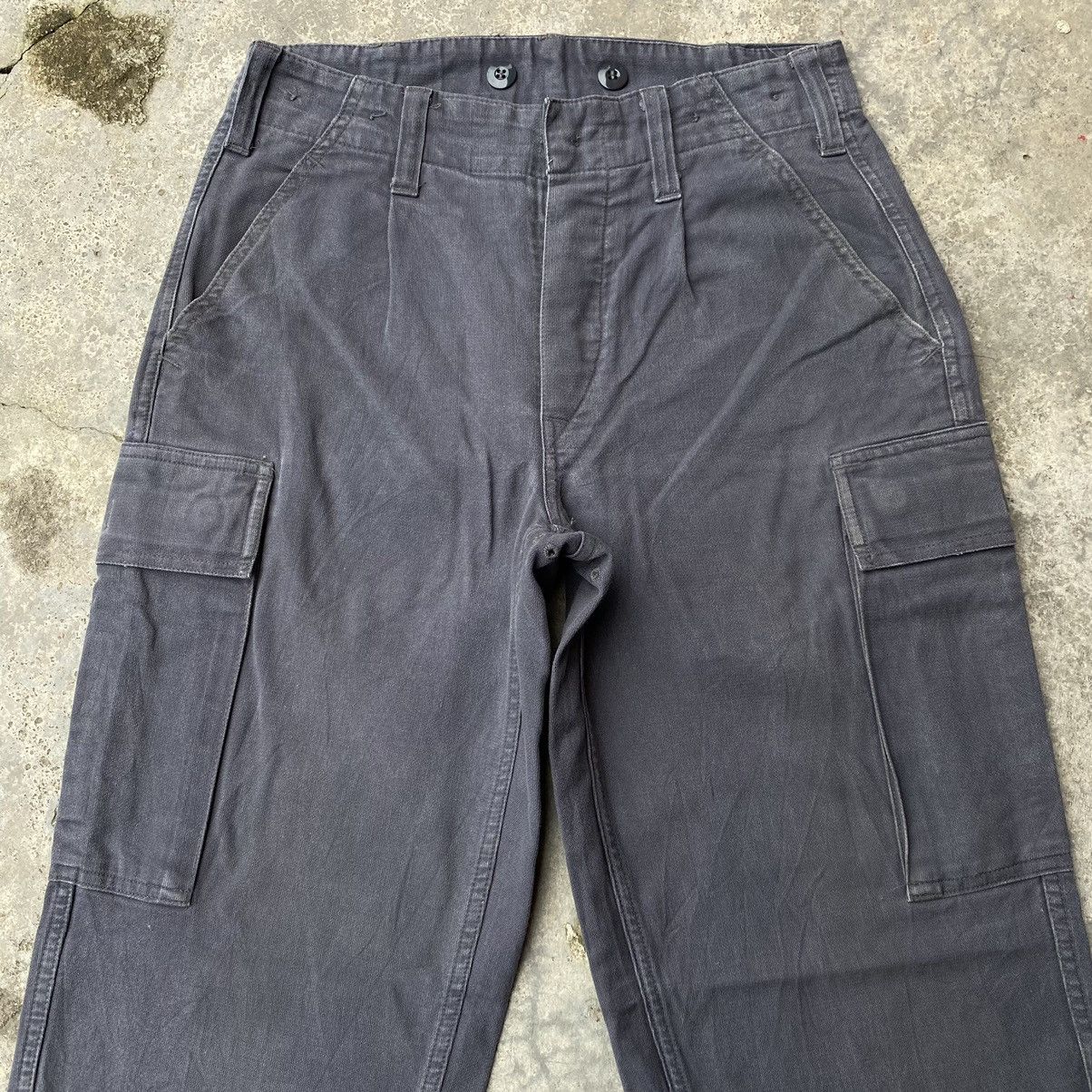 Vintage Vintage Army Cargo Pants Multiple Pocket baggy pants Size US 29 - 3 Thumbnail