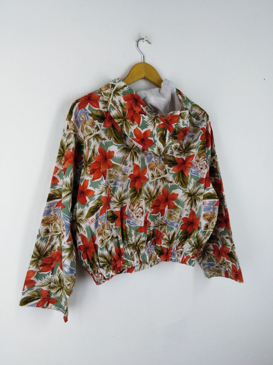 Japanese Brand BRES BIS STAMP COLLECTION FULLPRINT ZIPPER JACKET HOOD Size US M / EU 48-50 / 2 - 6 Thumbnail