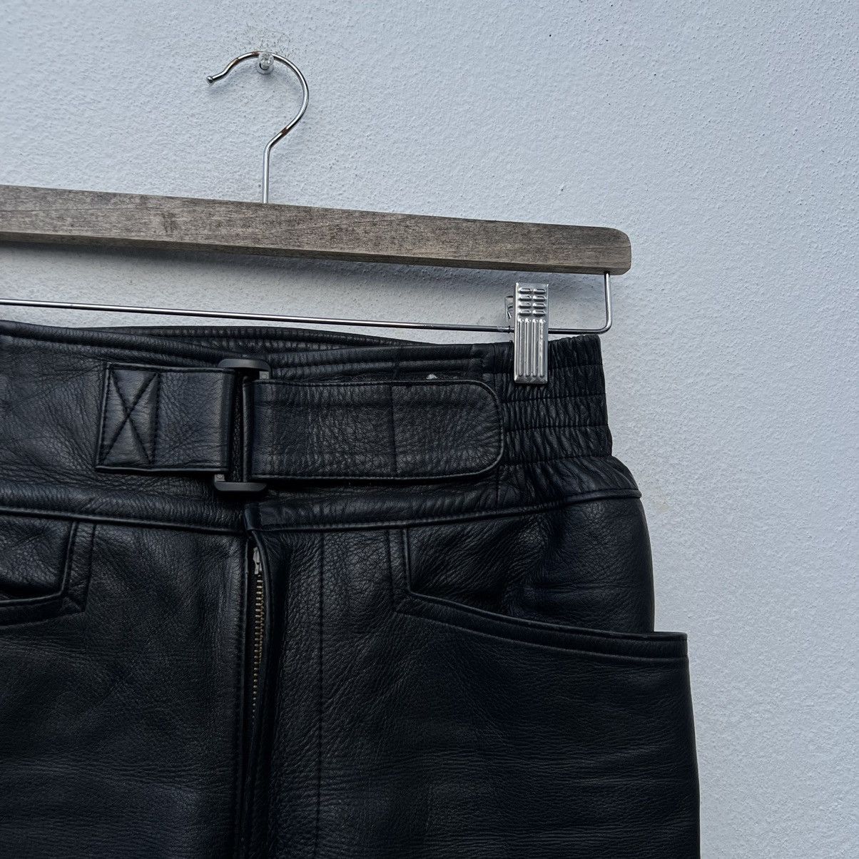 Japanese Brand VINTAGE KUSHITANI NAMAMATSU LEATHER PANTS RARE STYLE Size US 26 / EU 42 - 5 Thumbnail