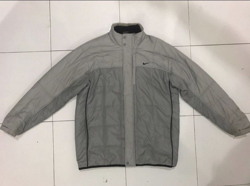 Nike VTG Nike Light Weight Puffer Jacket Size US L / EU 52-54 / 3 - 2 Thumbnail